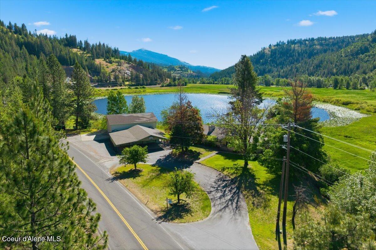 2035 St Joe River Rd, St. Maries
