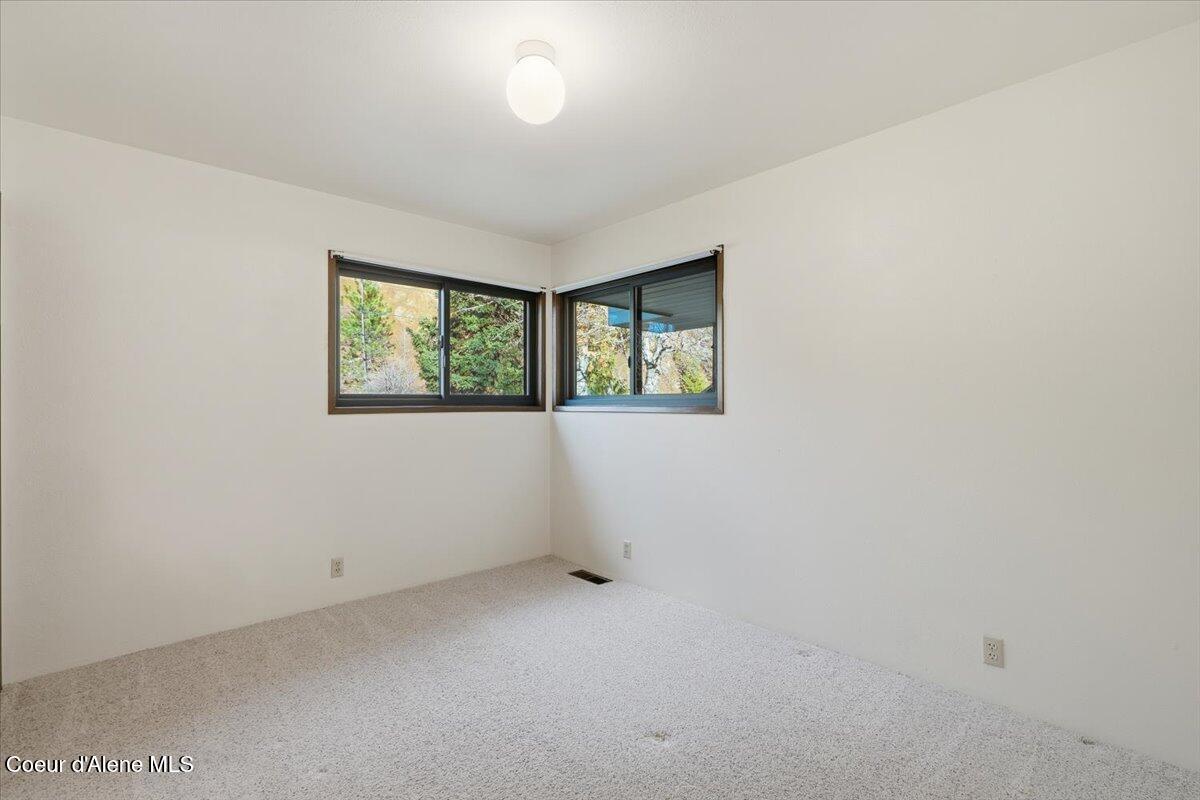 2035 St Joe River Rd, St. Maries