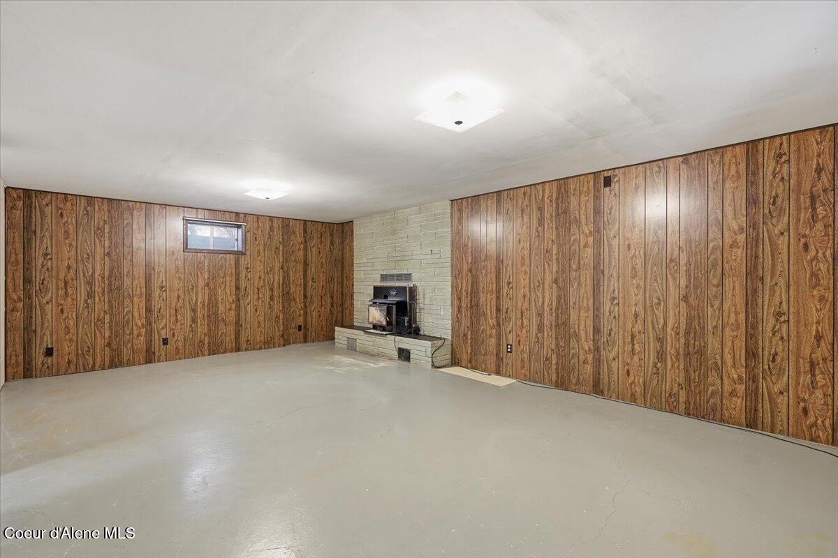 2035 St Joe River Rd, St. Maries