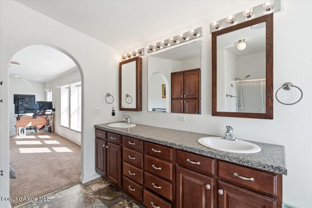 232 Cheyenne DR, St. Maries