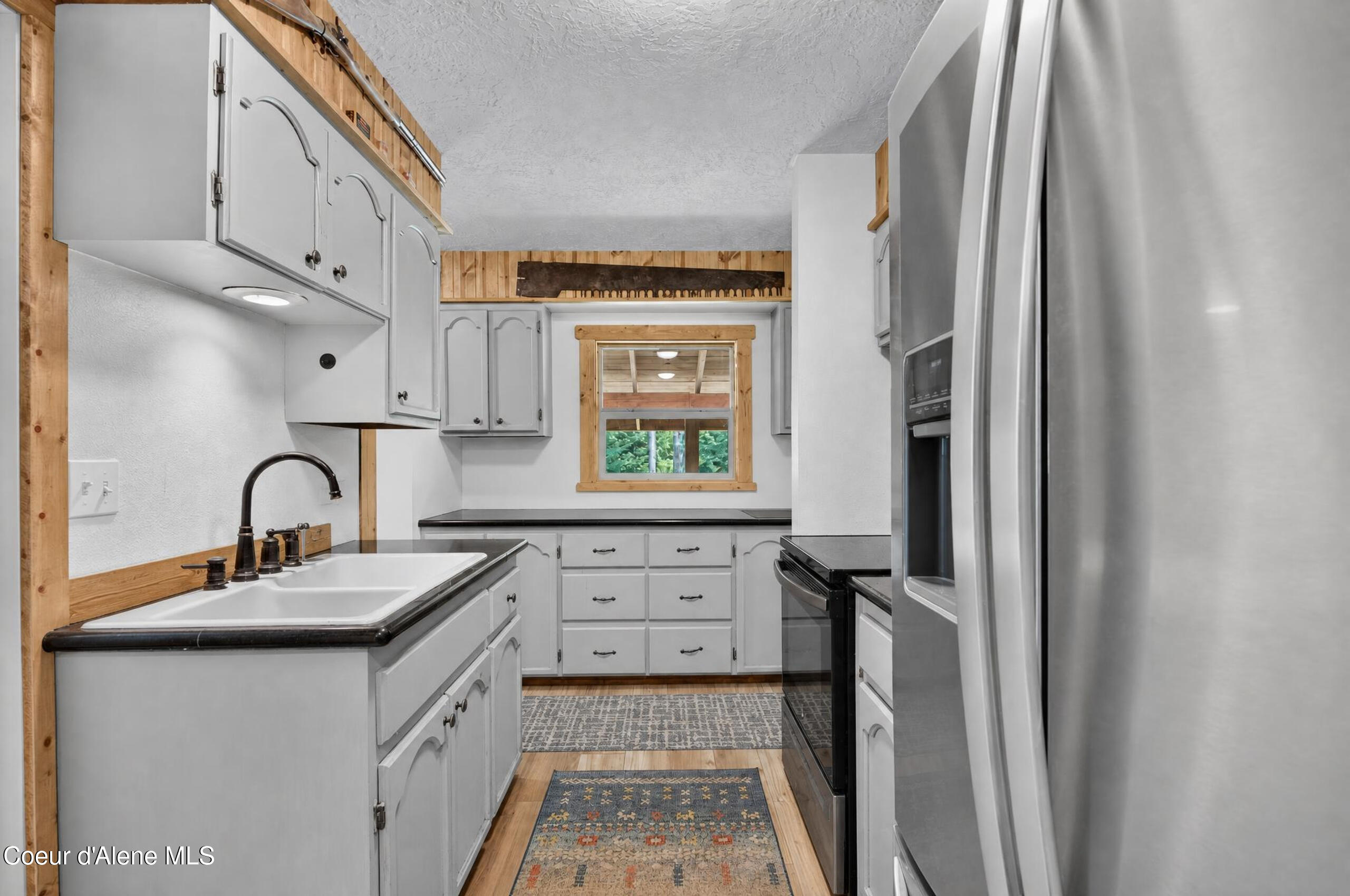 77091 South Highway 3, St. Maries