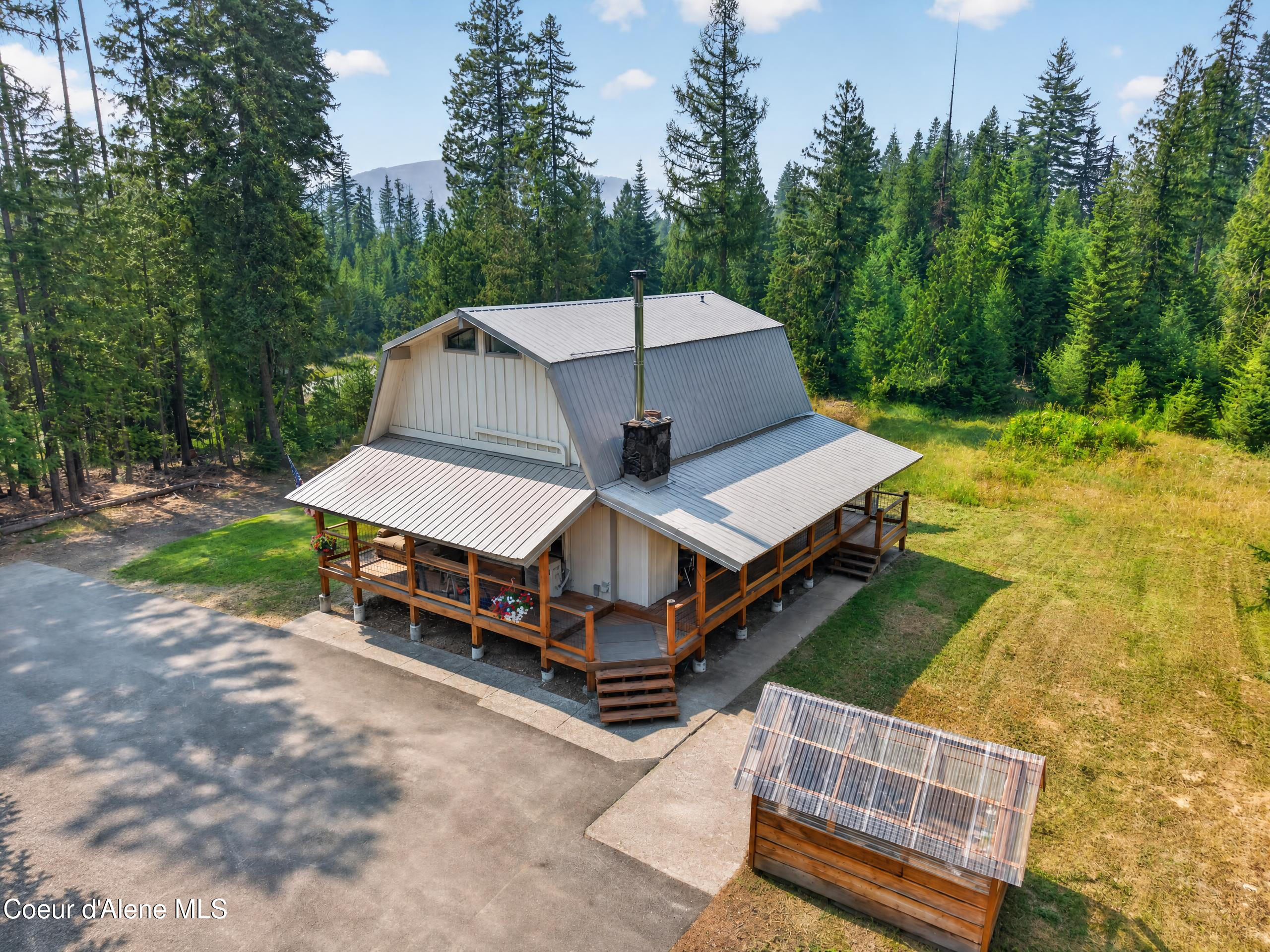 77091 South Highway 3, St. Maries