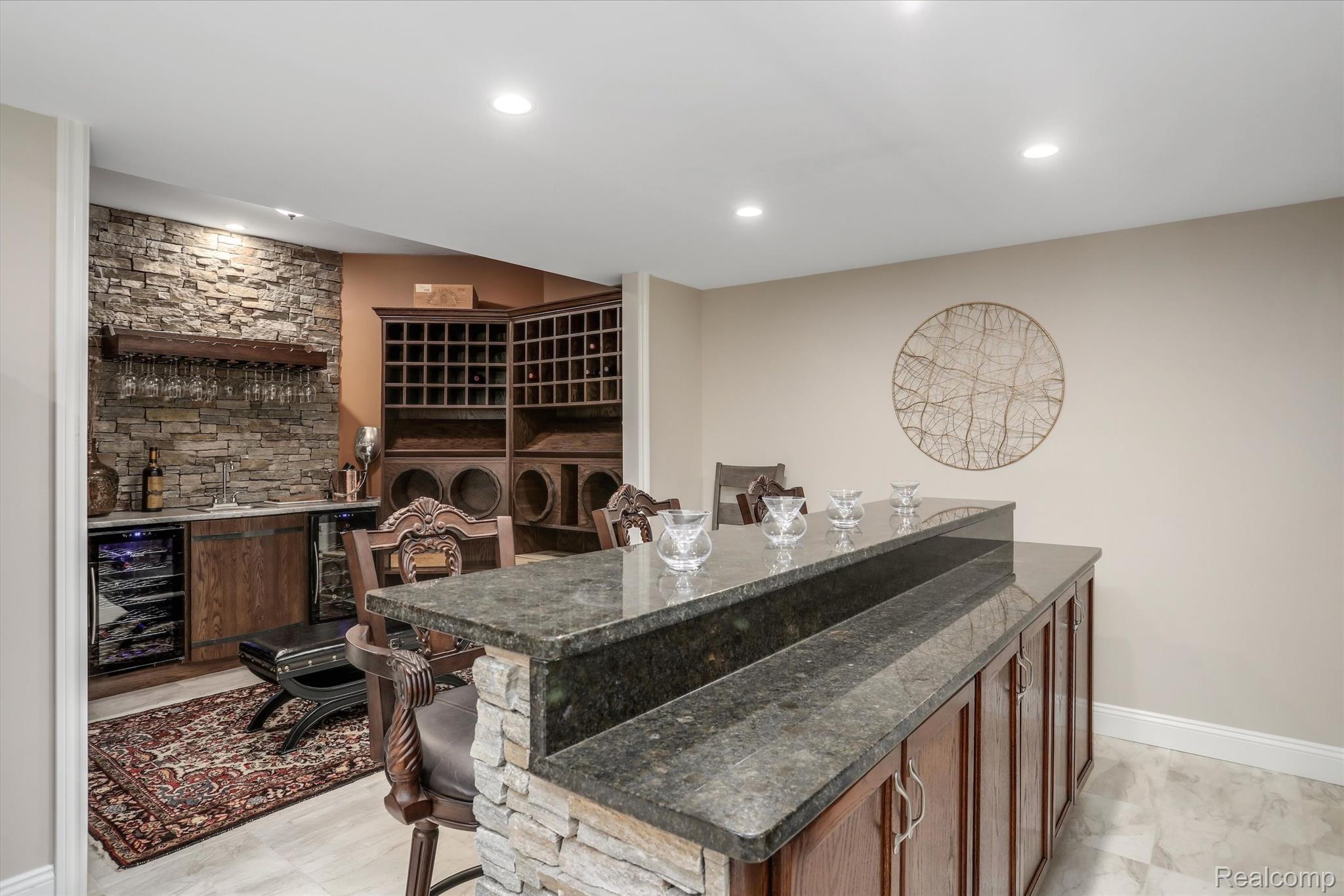8325 COTSWOLD Lane