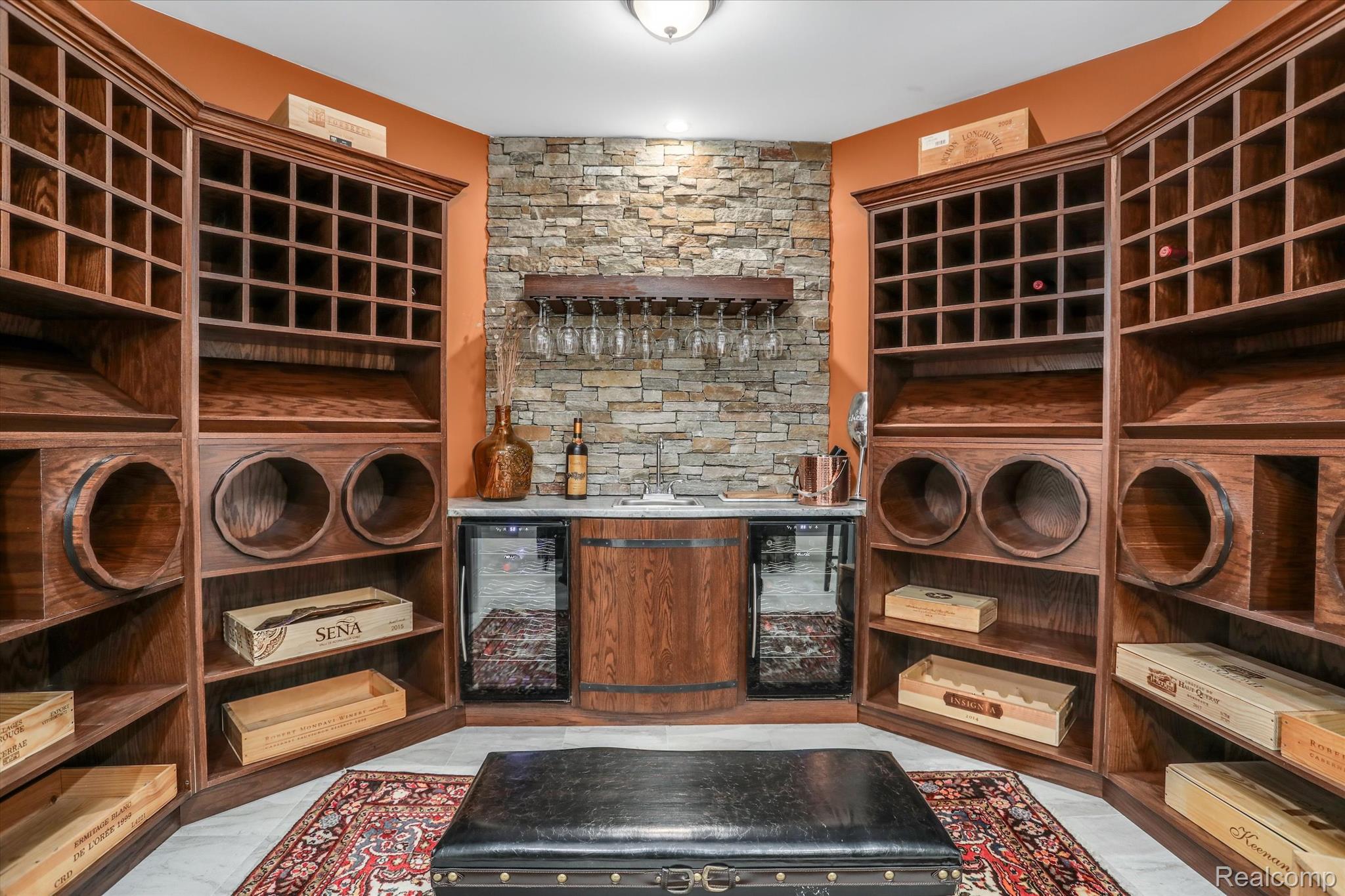 8325 COTSWOLD Lane