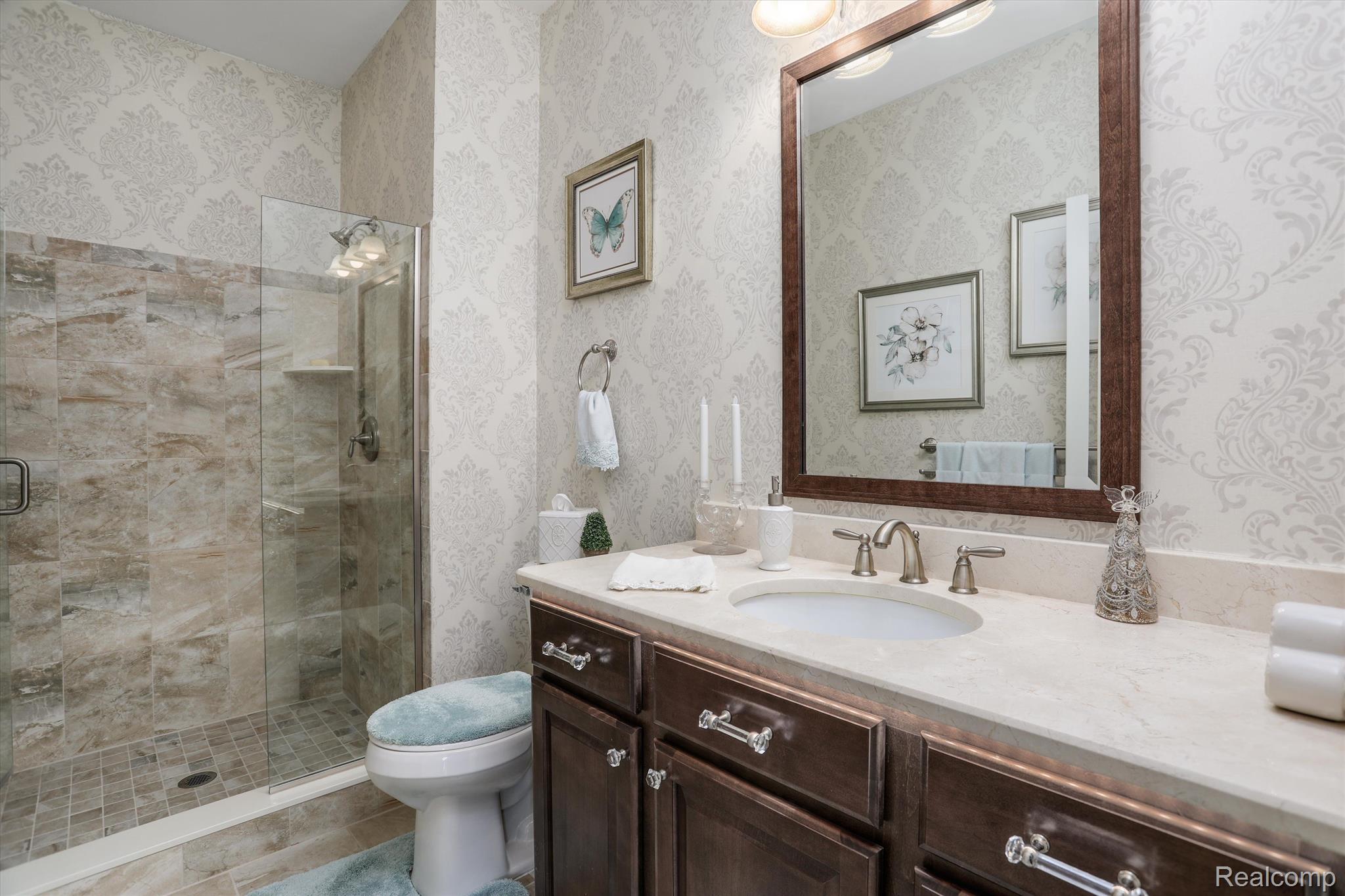 4617 OAKHURST RIDGE Road