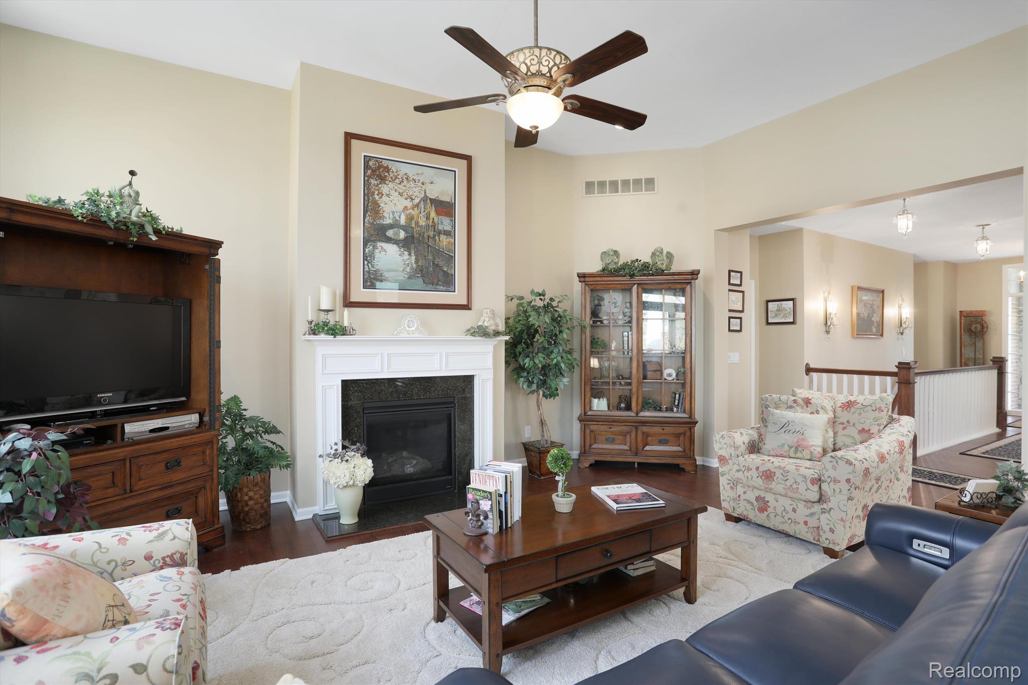 4617 OAKHURST RIDGE Road