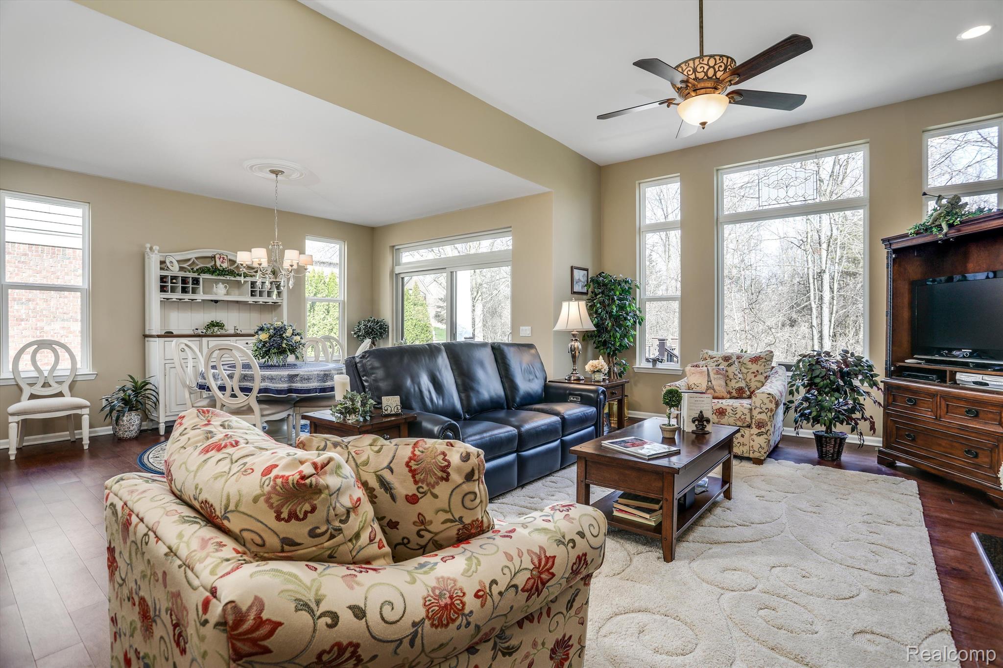 4617 OAKHURST RIDGE Road