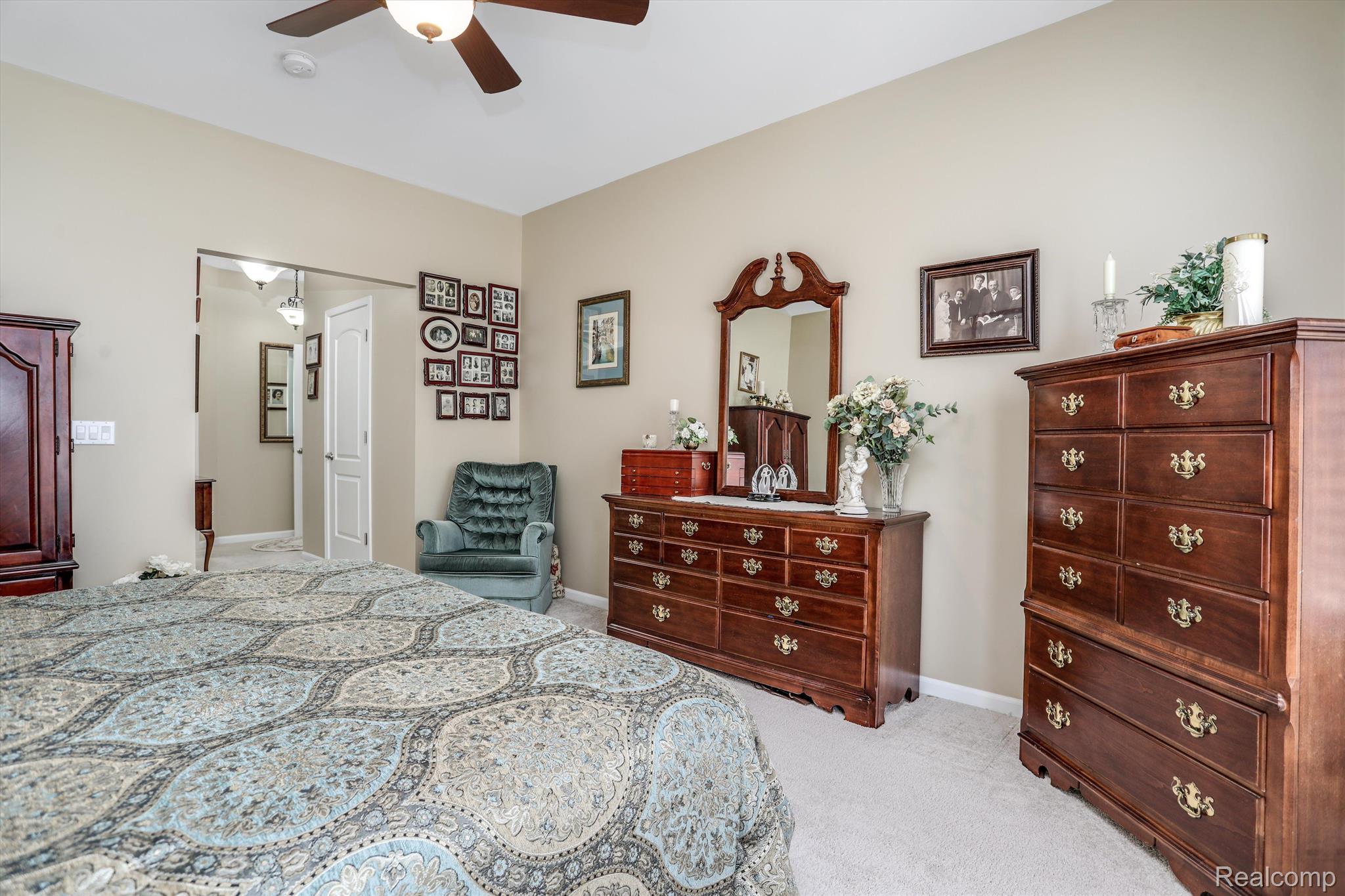 4617 OAKHURST RIDGE Road