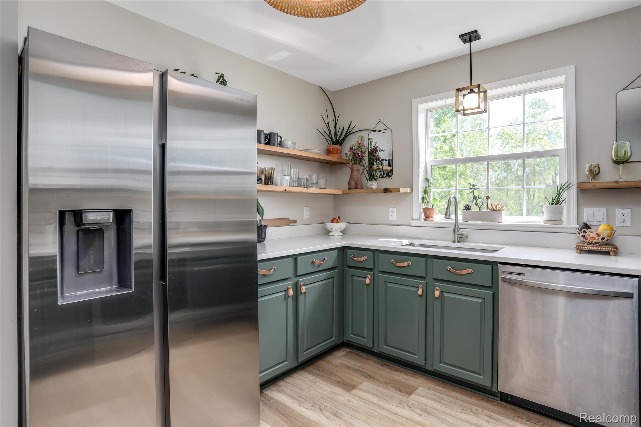 6395 WALDON CENTER Drive