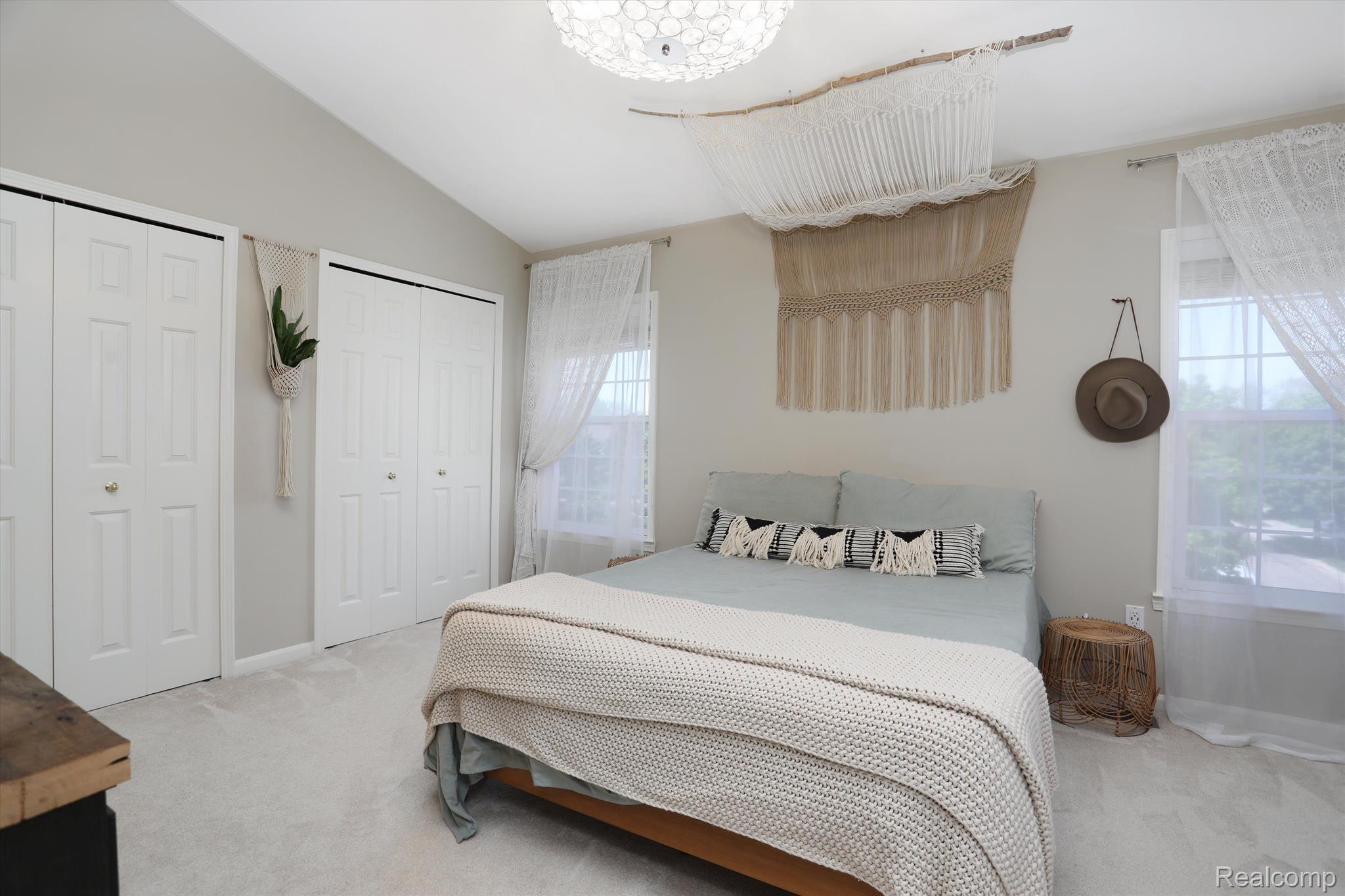 6395 WALDON CENTER Drive