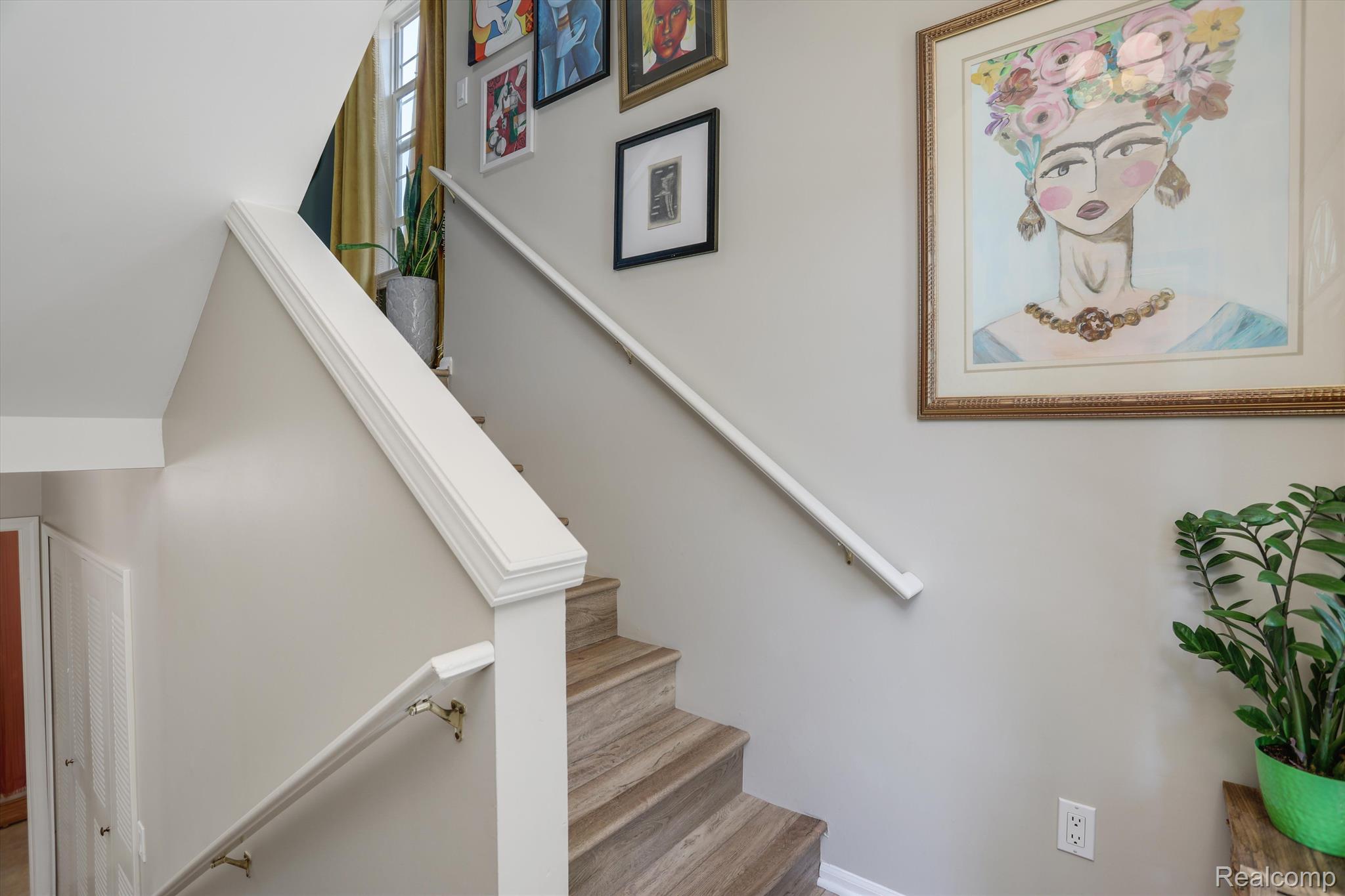 6395 WALDON CENTER Drive