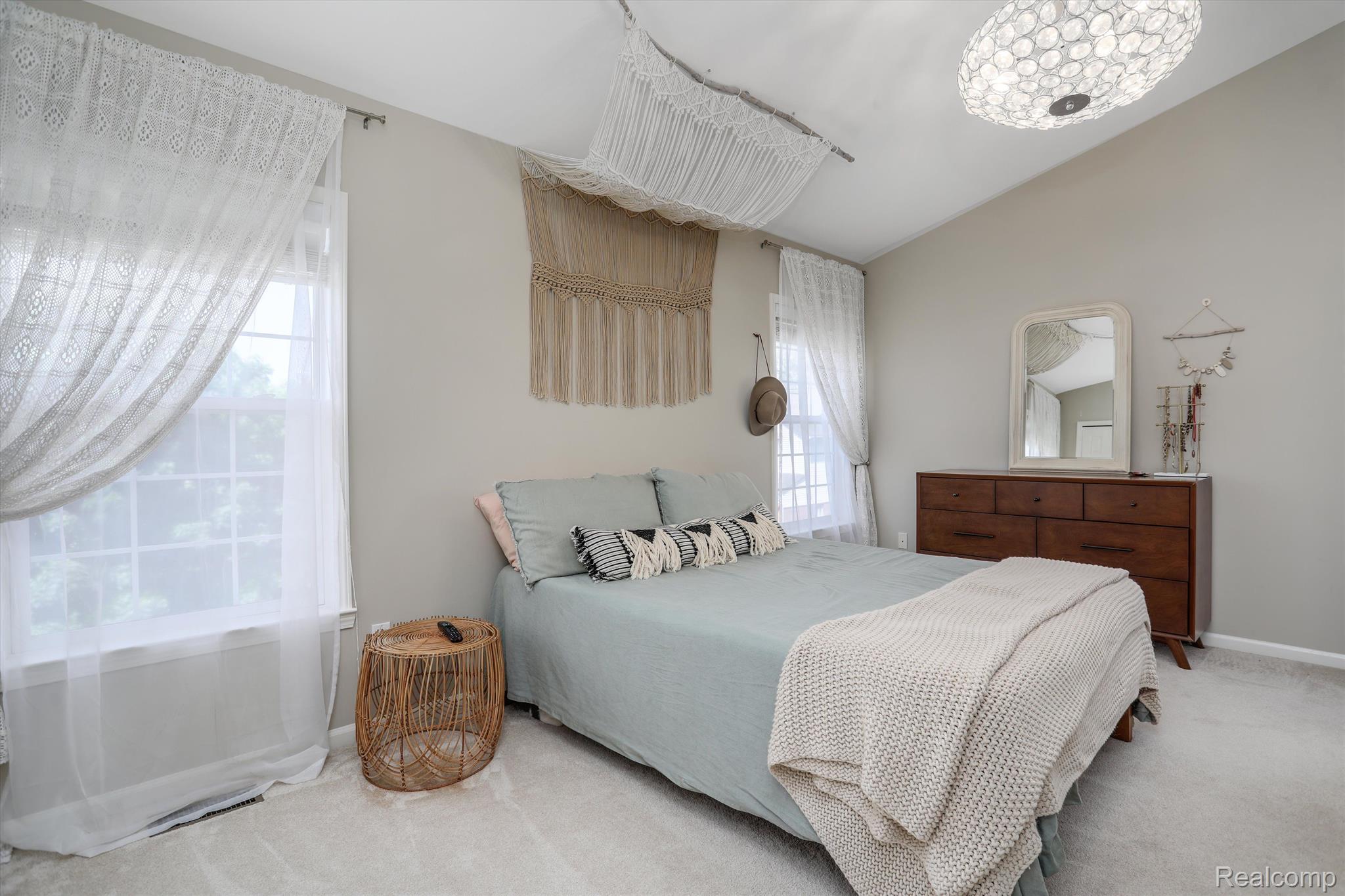 6395 WALDON CENTER Drive