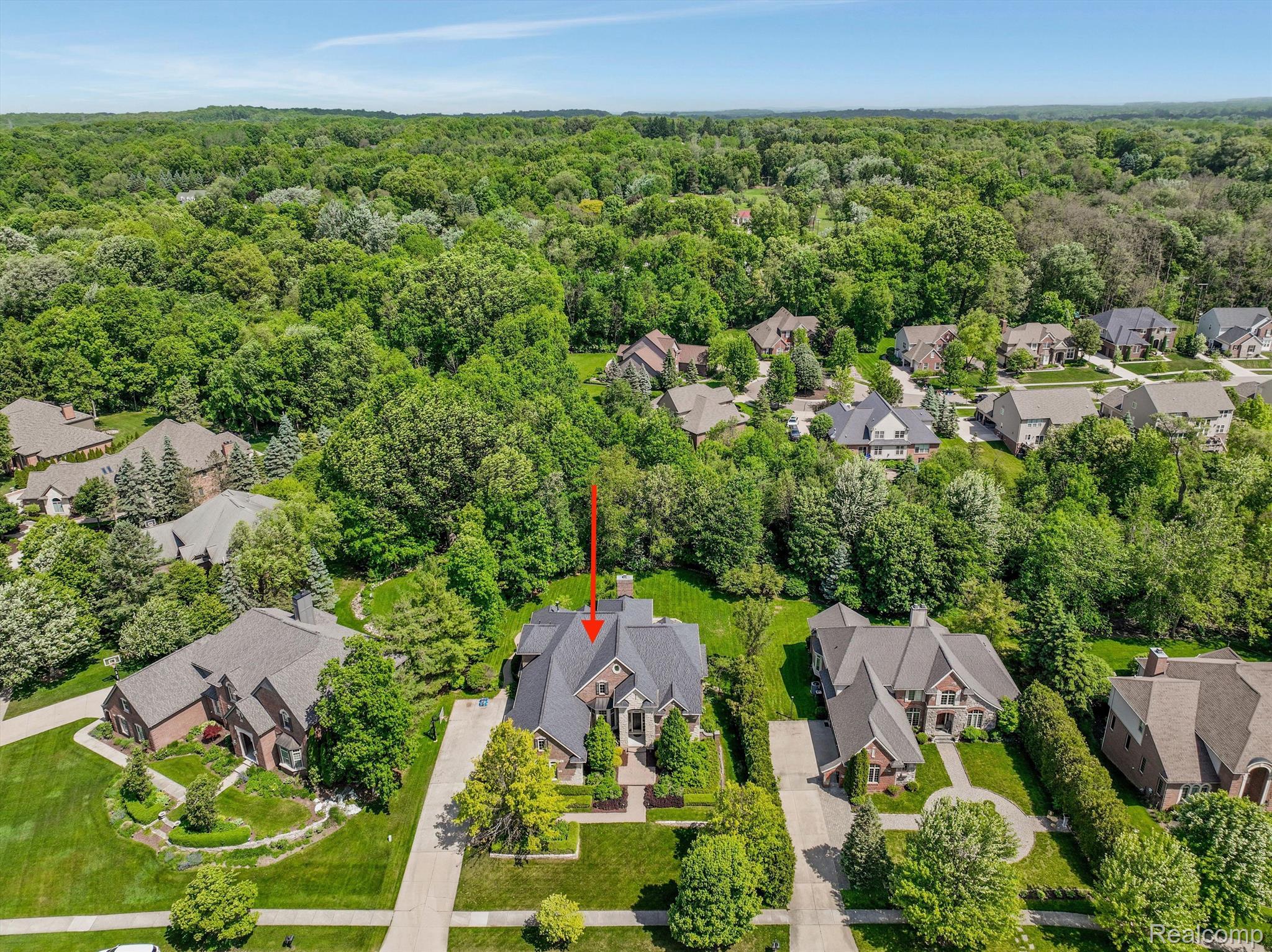 6984 OAKHURST RIDGE Road