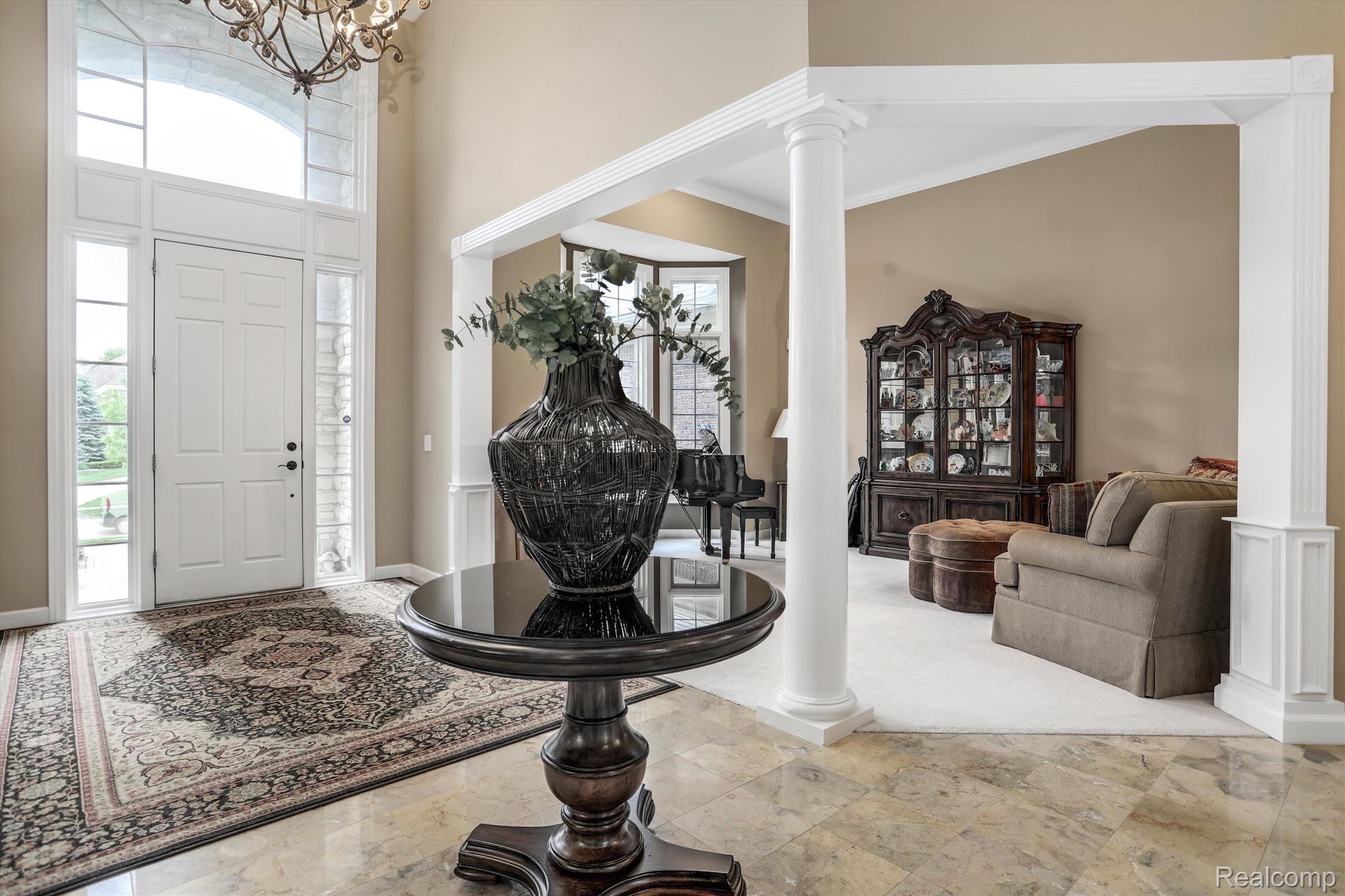 6984 OAKHURST RIDGE Road