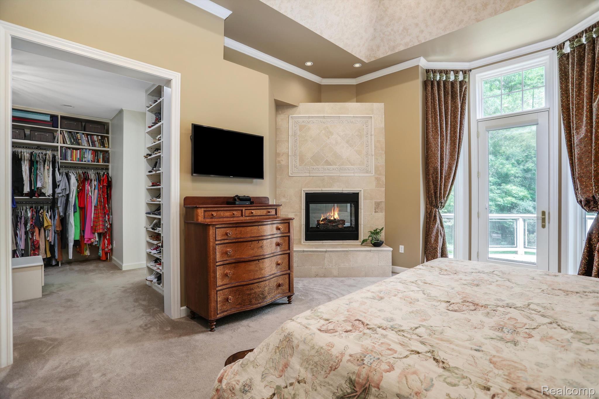 6984 OAKHURST RIDGE Road