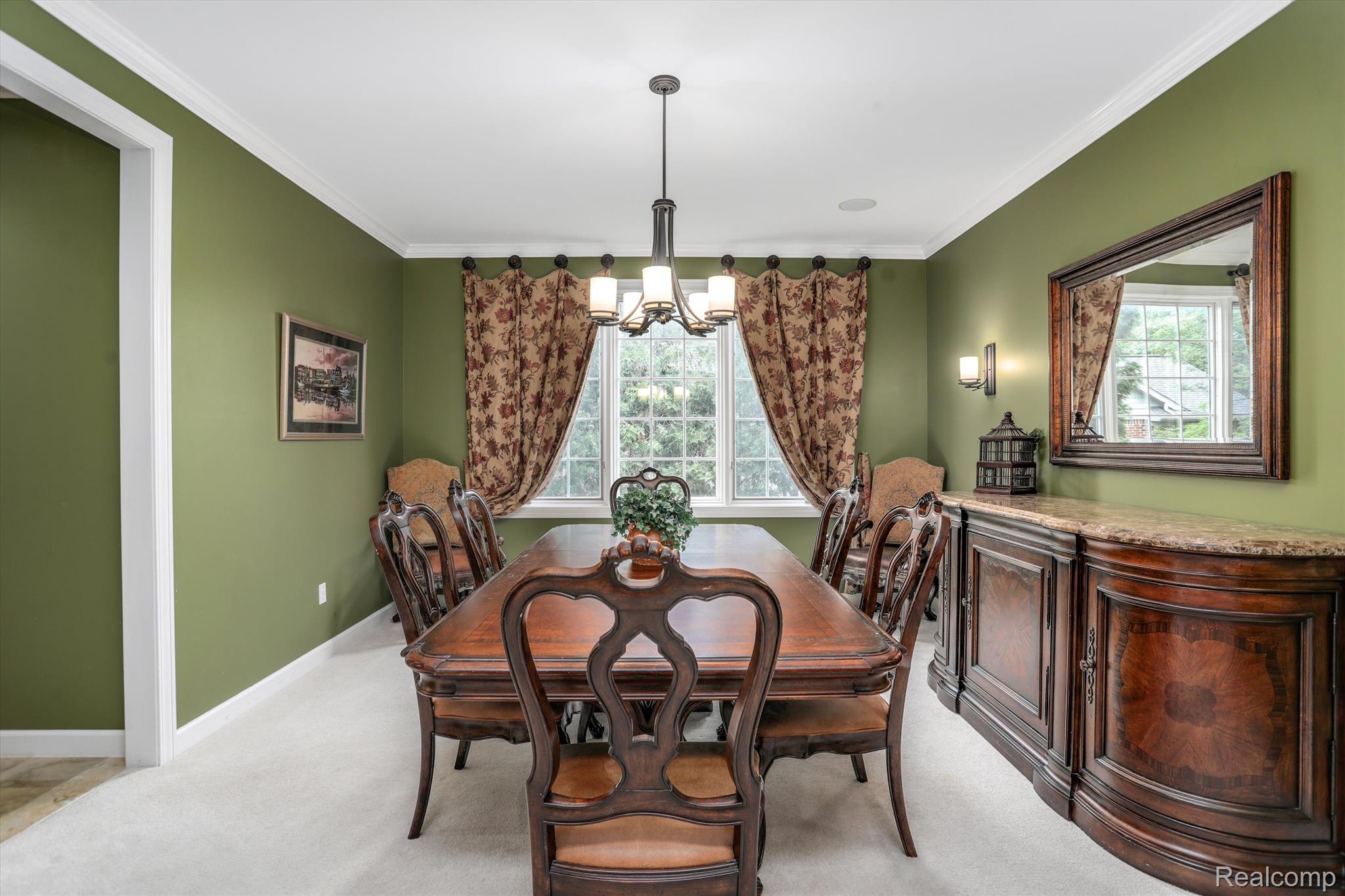 6984 OAKHURST RIDGE Road