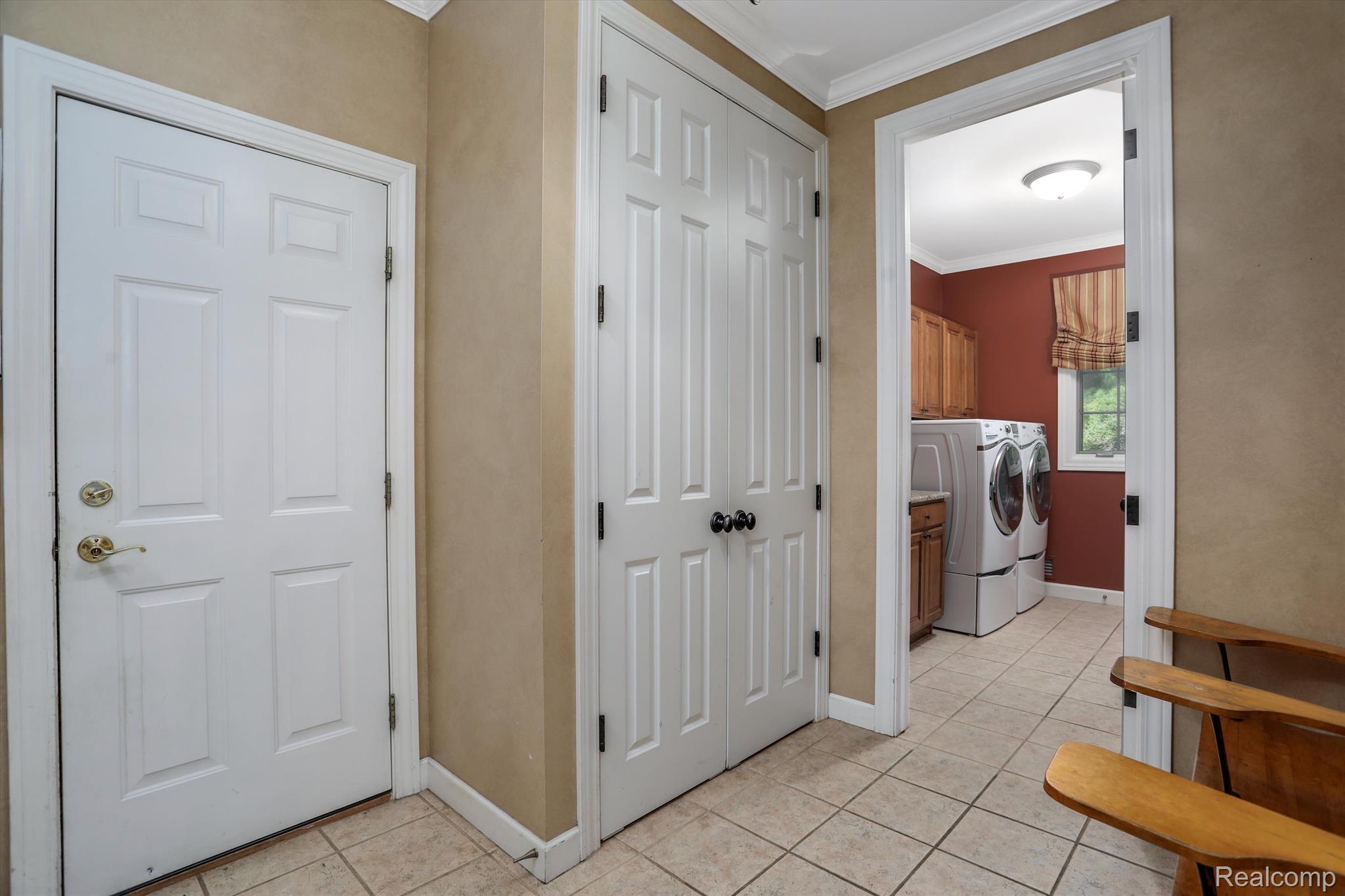 6984 OAKHURST RIDGE Road