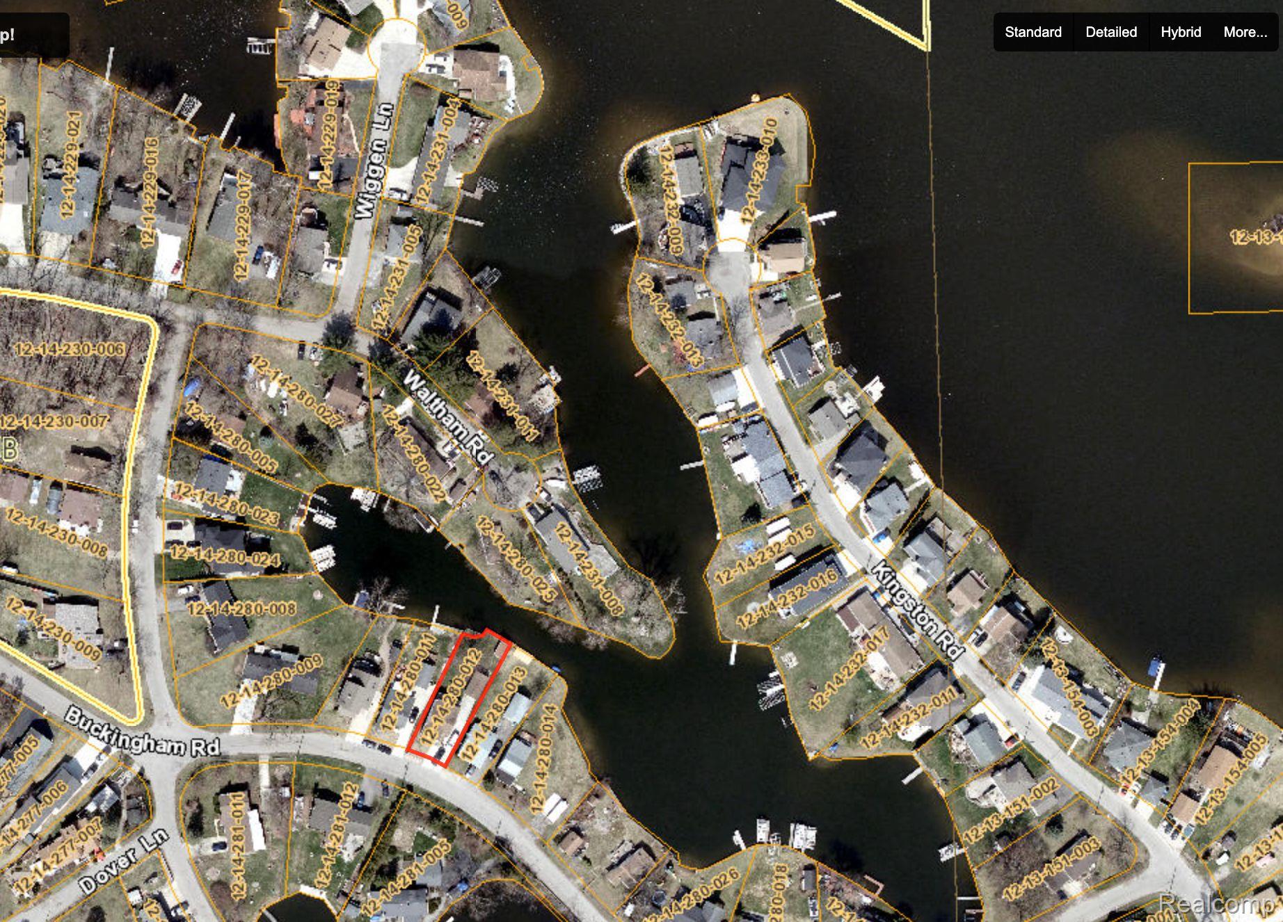 9136 BUCKINGHAM Street