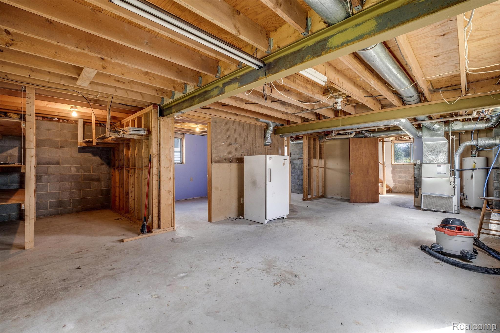 9136 BUCKINGHAM Street