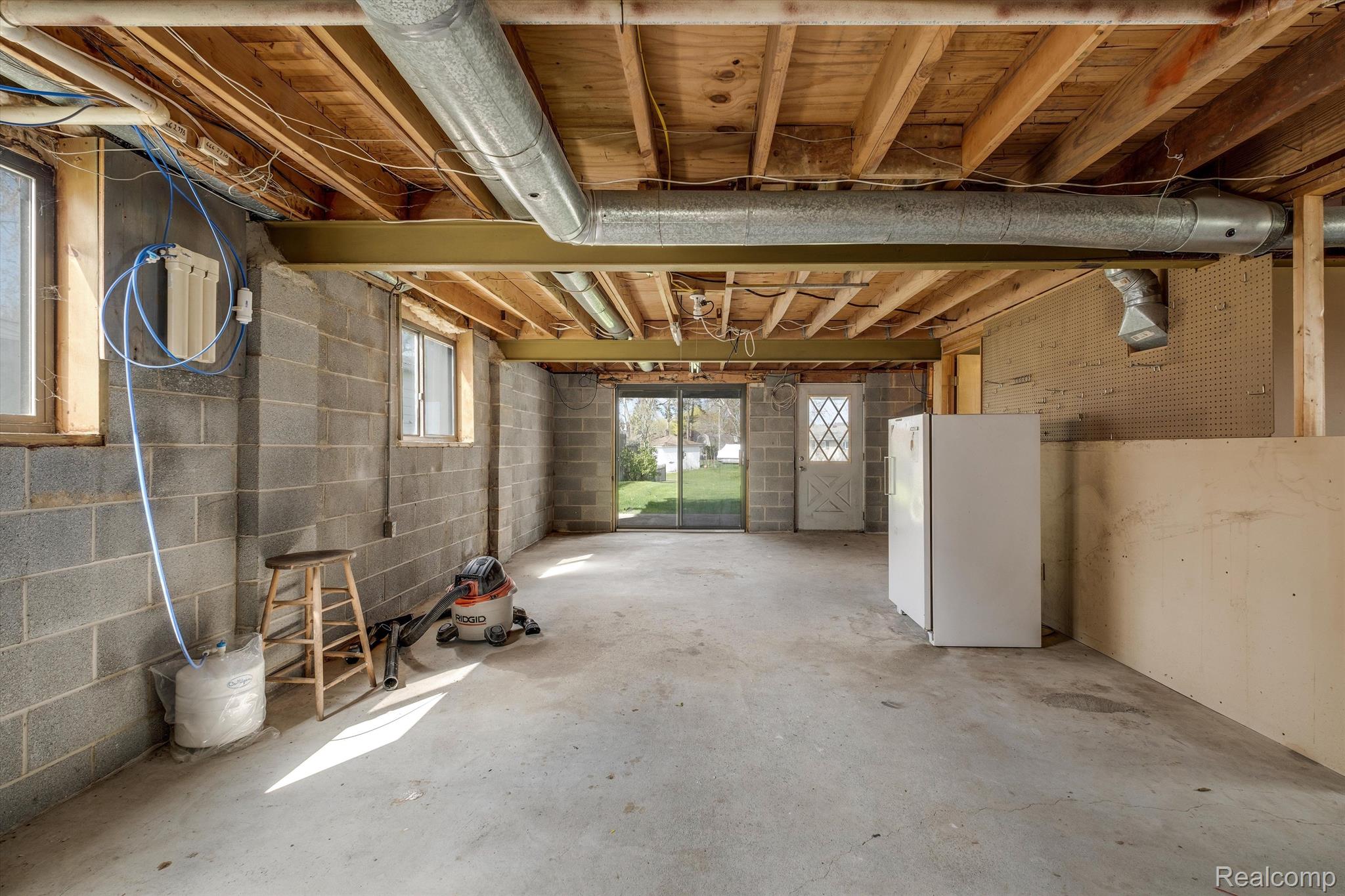 9136 BUCKINGHAM Street