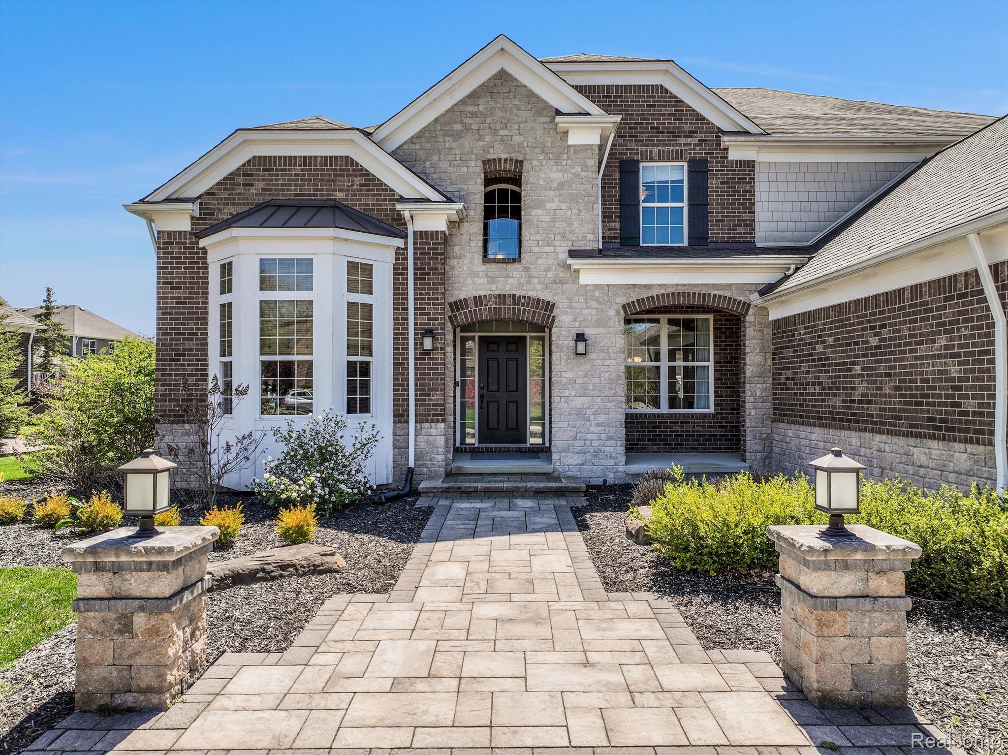 6929 OAKHURST RIDGE Road