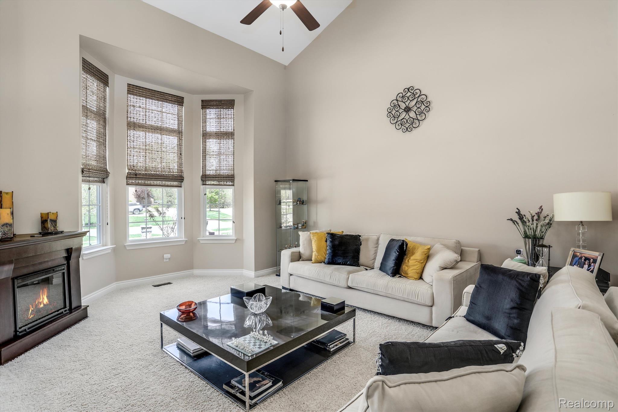 6929 OAKHURST RIDGE Road