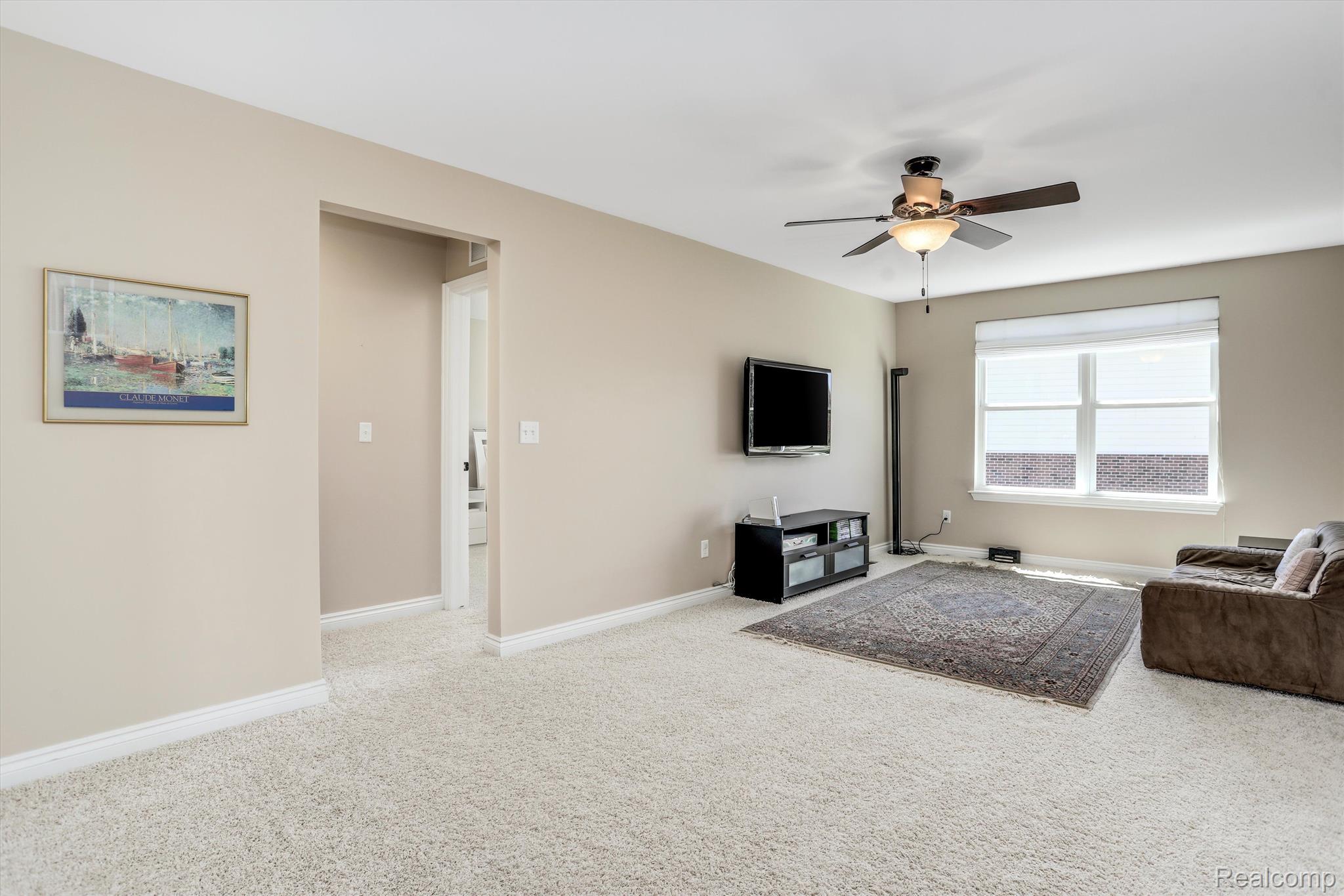 6929 OAKHURST RIDGE Road