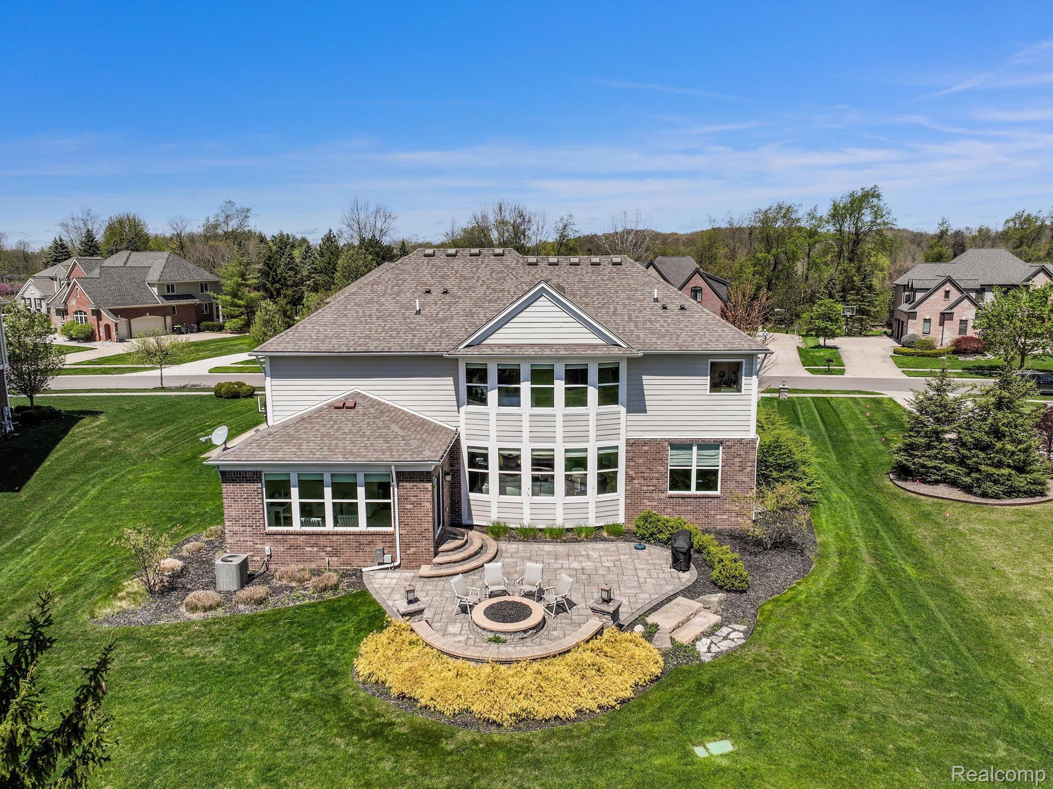 6929 OAKHURST RIDGE Road