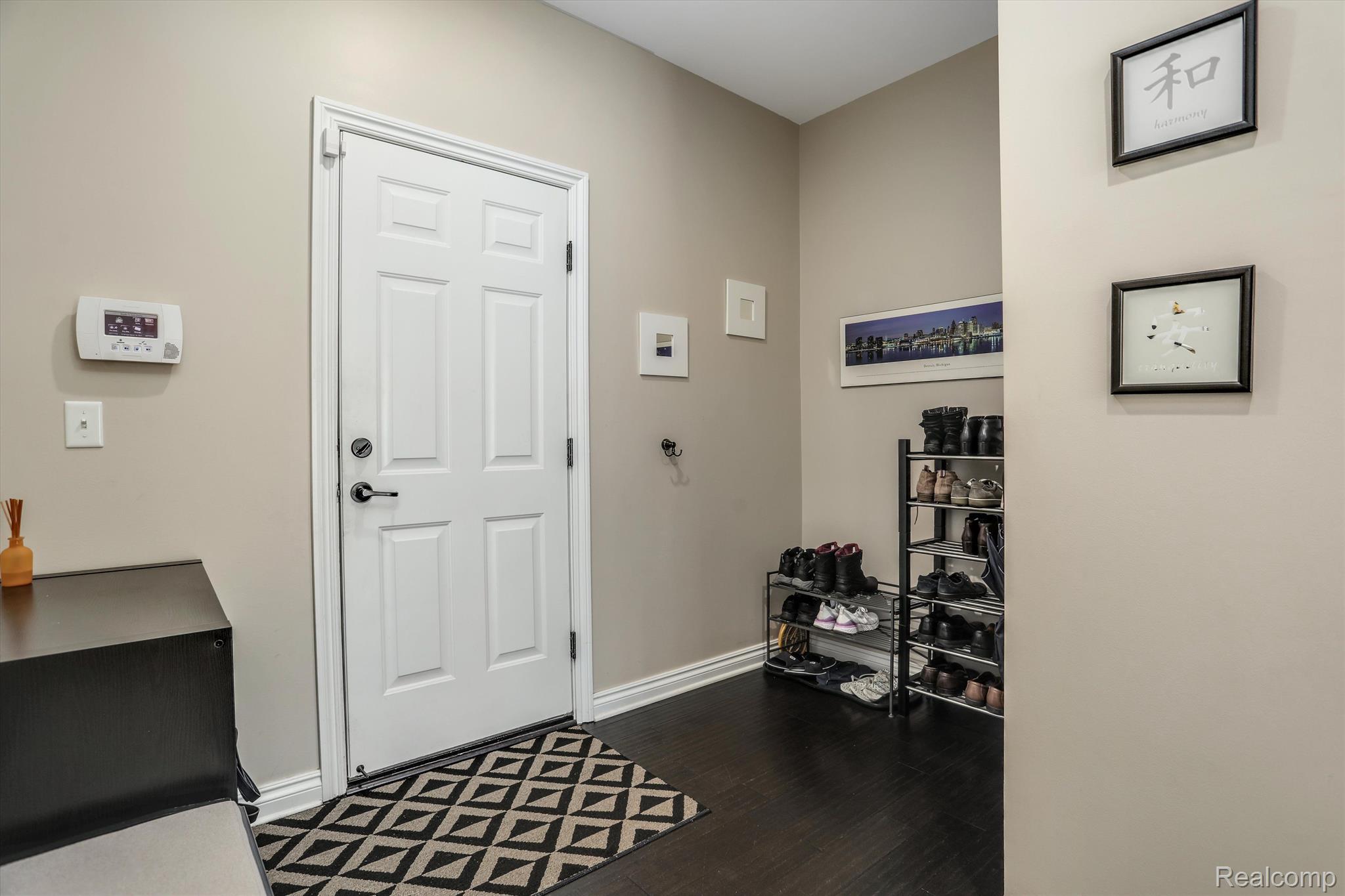 6929 OAKHURST RIDGE Road