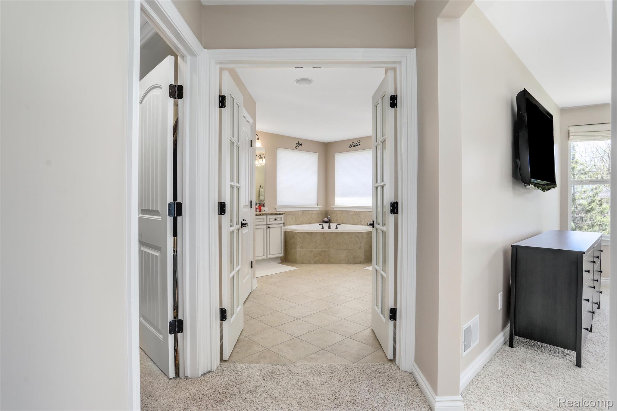 6929 OAKHURST RIDGE Road