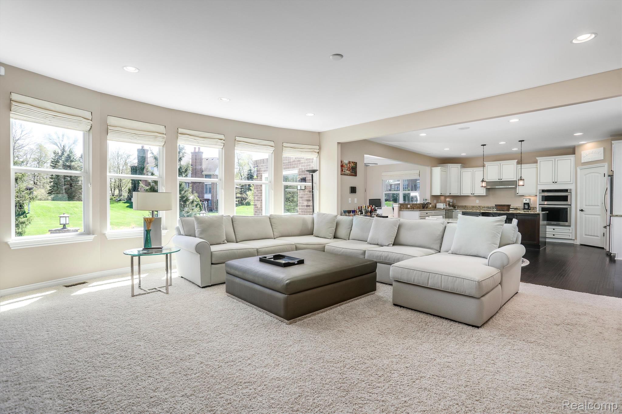 6929 OAKHURST RIDGE Road