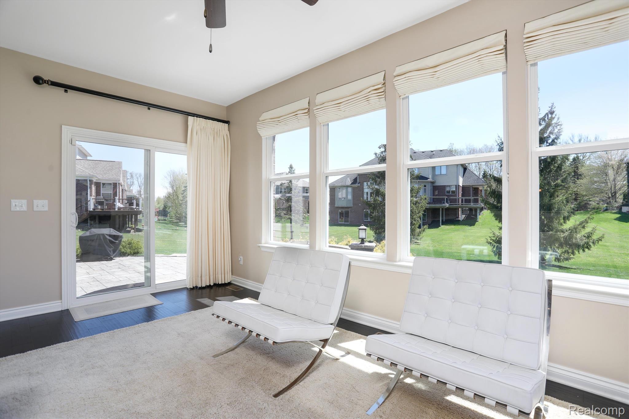 6929 OAKHURST RIDGE Road