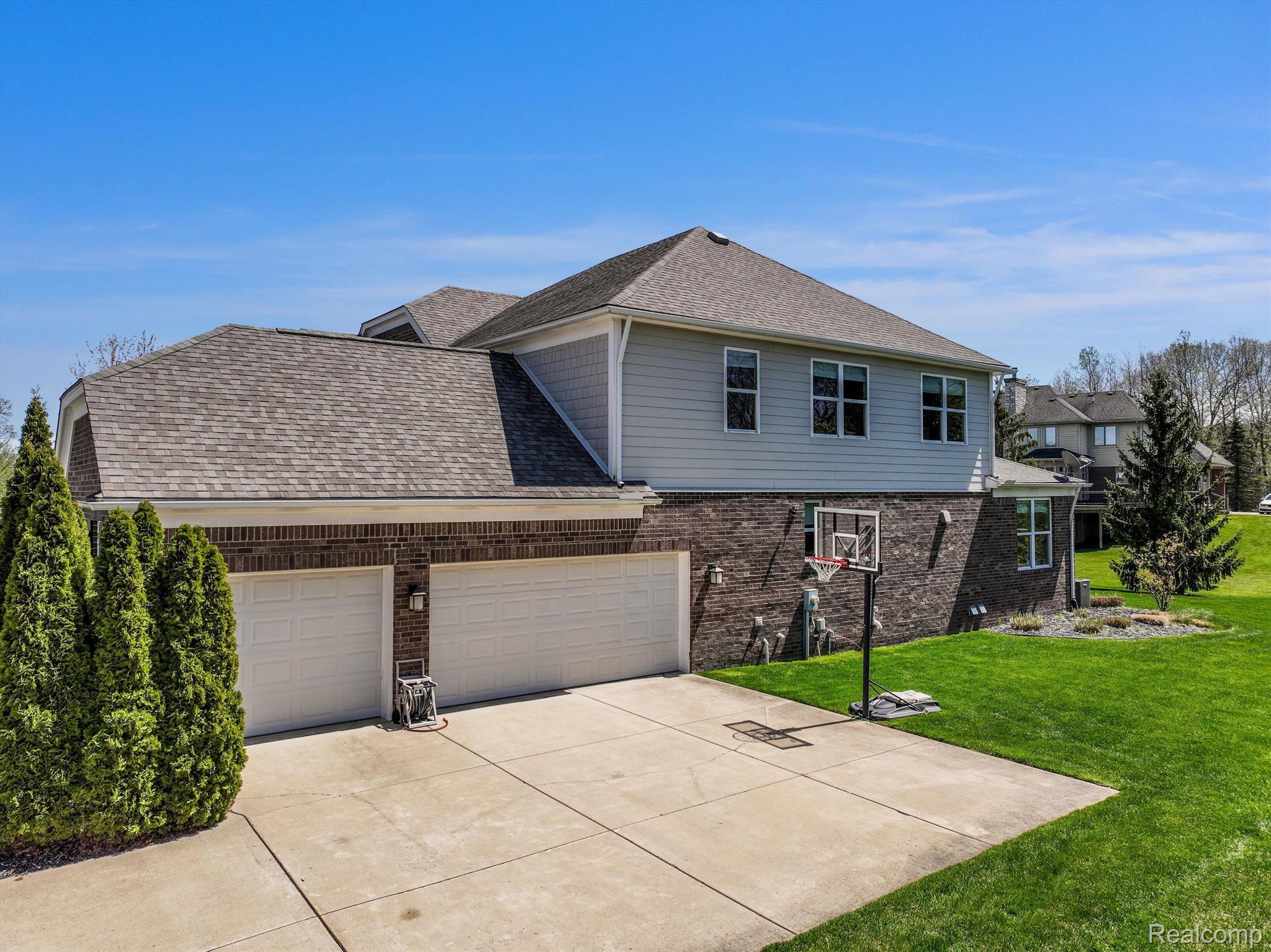 6929 OAKHURST RIDGE Road