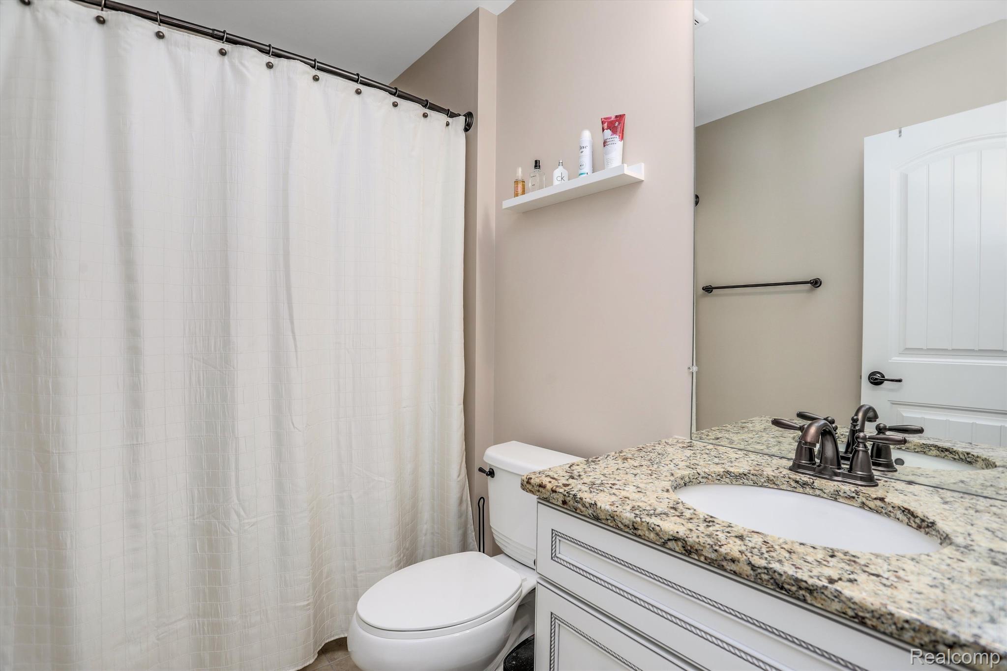 6929 OAKHURST RIDGE Road