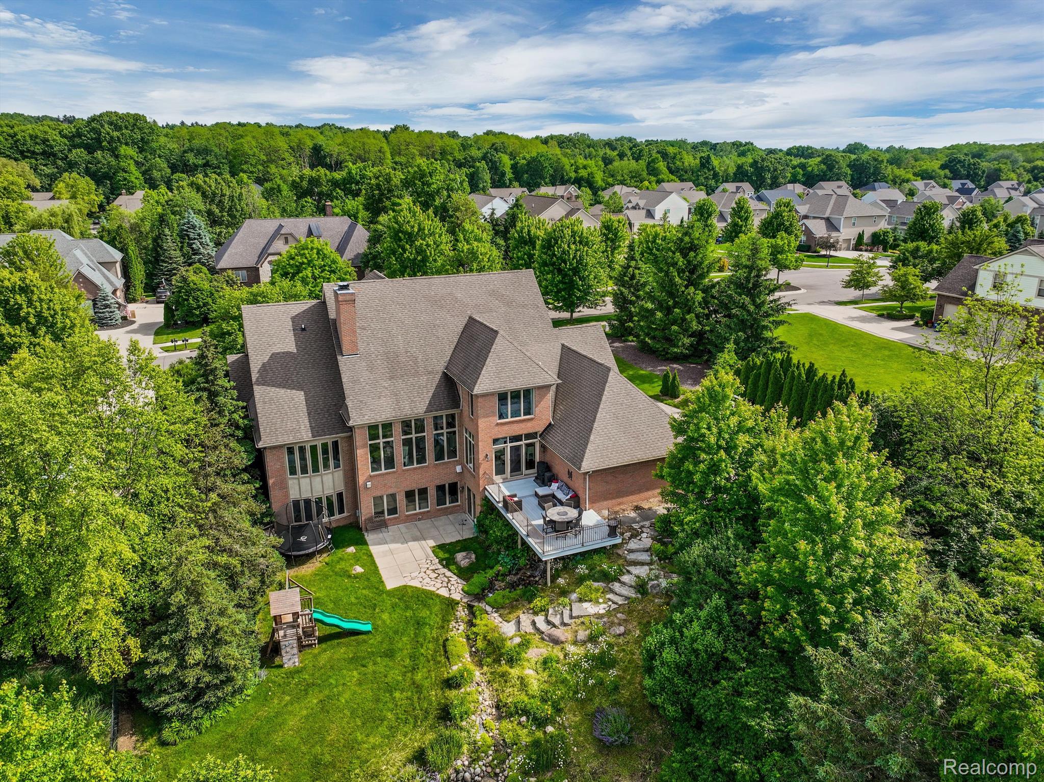 6997 OAKHURST RIDGE Road