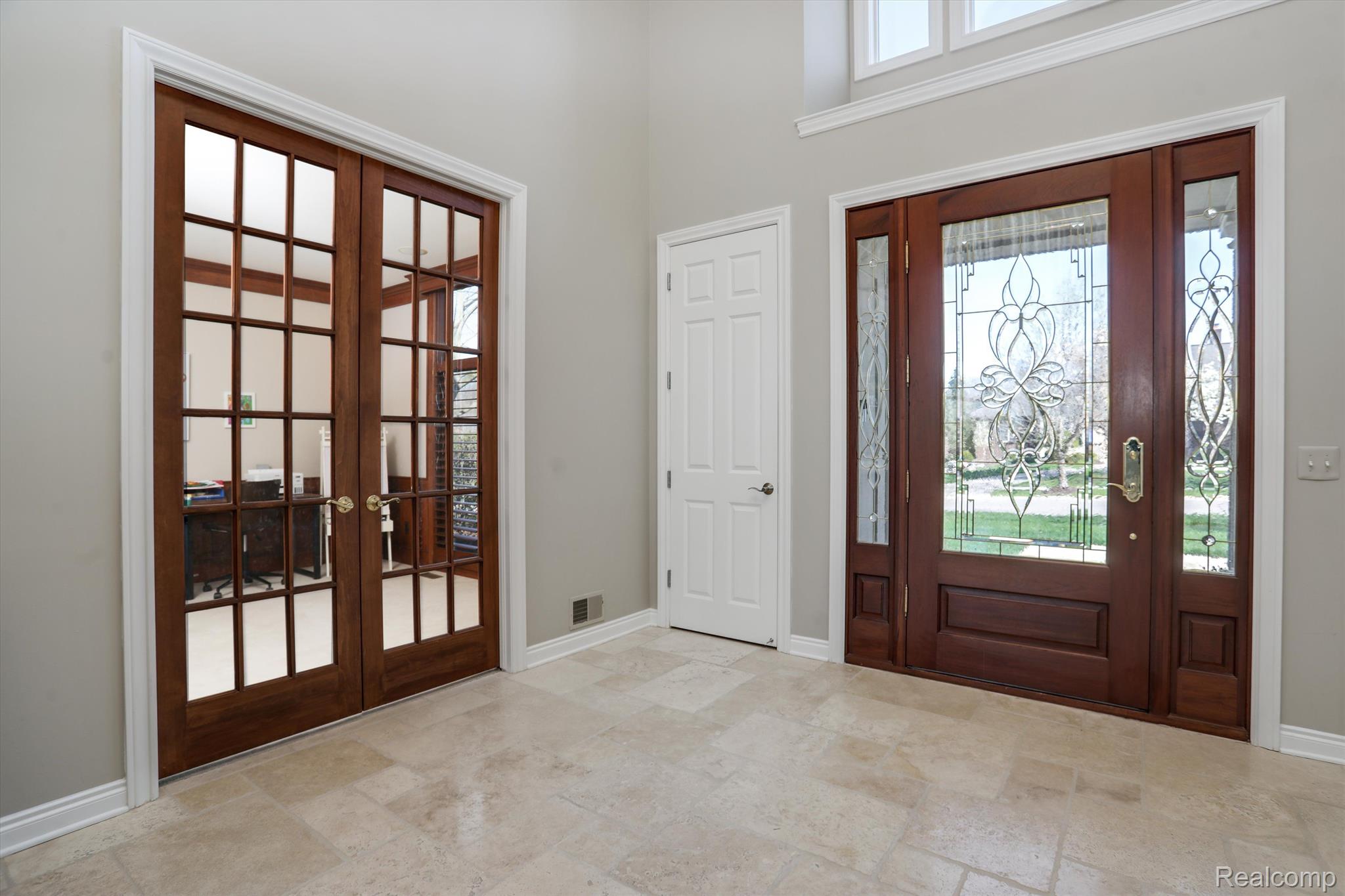 6997 OAKHURST RIDGE Road