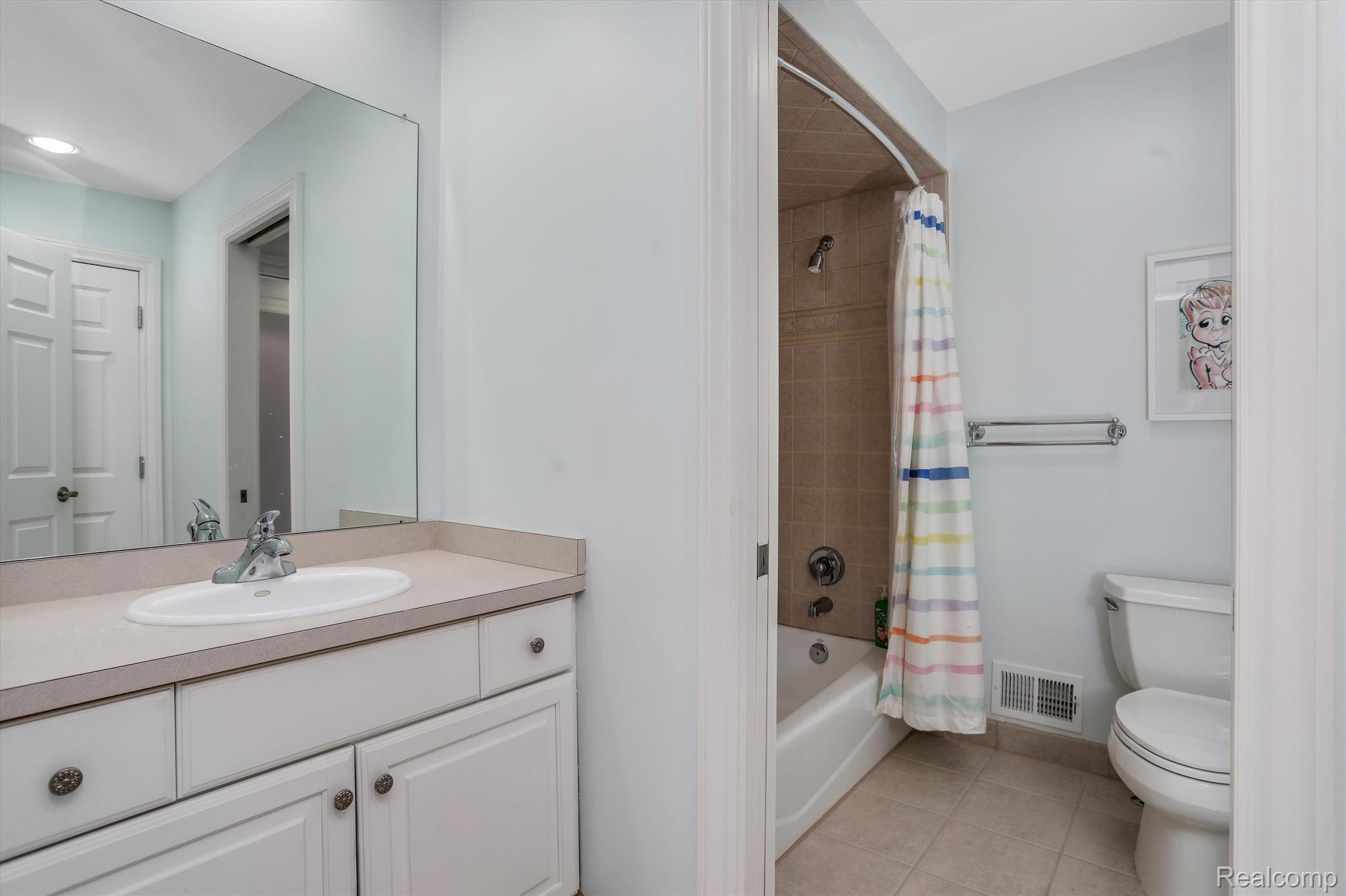 6997 OAKHURST RIDGE Road