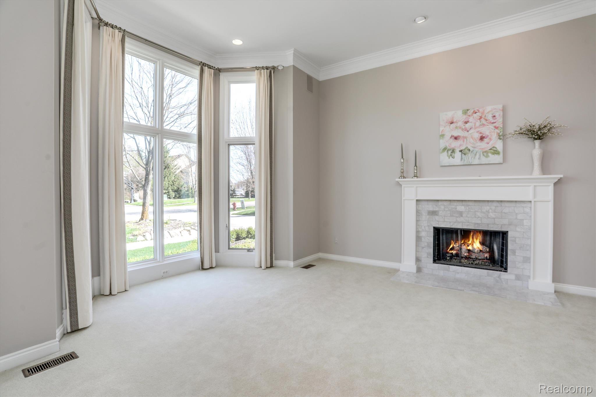 6997 OAKHURST RIDGE Road