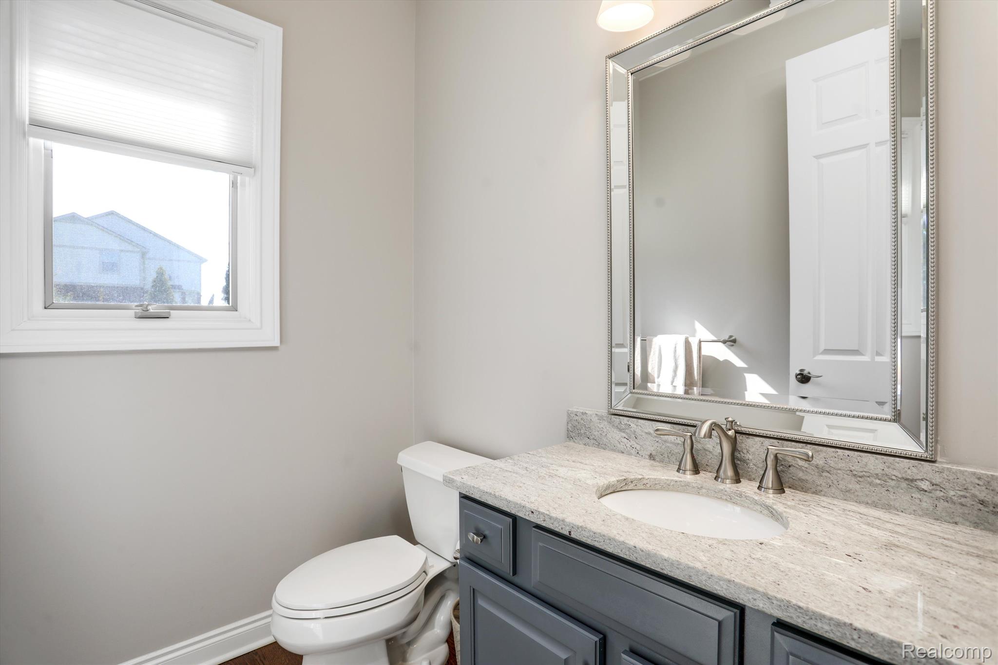 6997 OAKHURST RIDGE Road