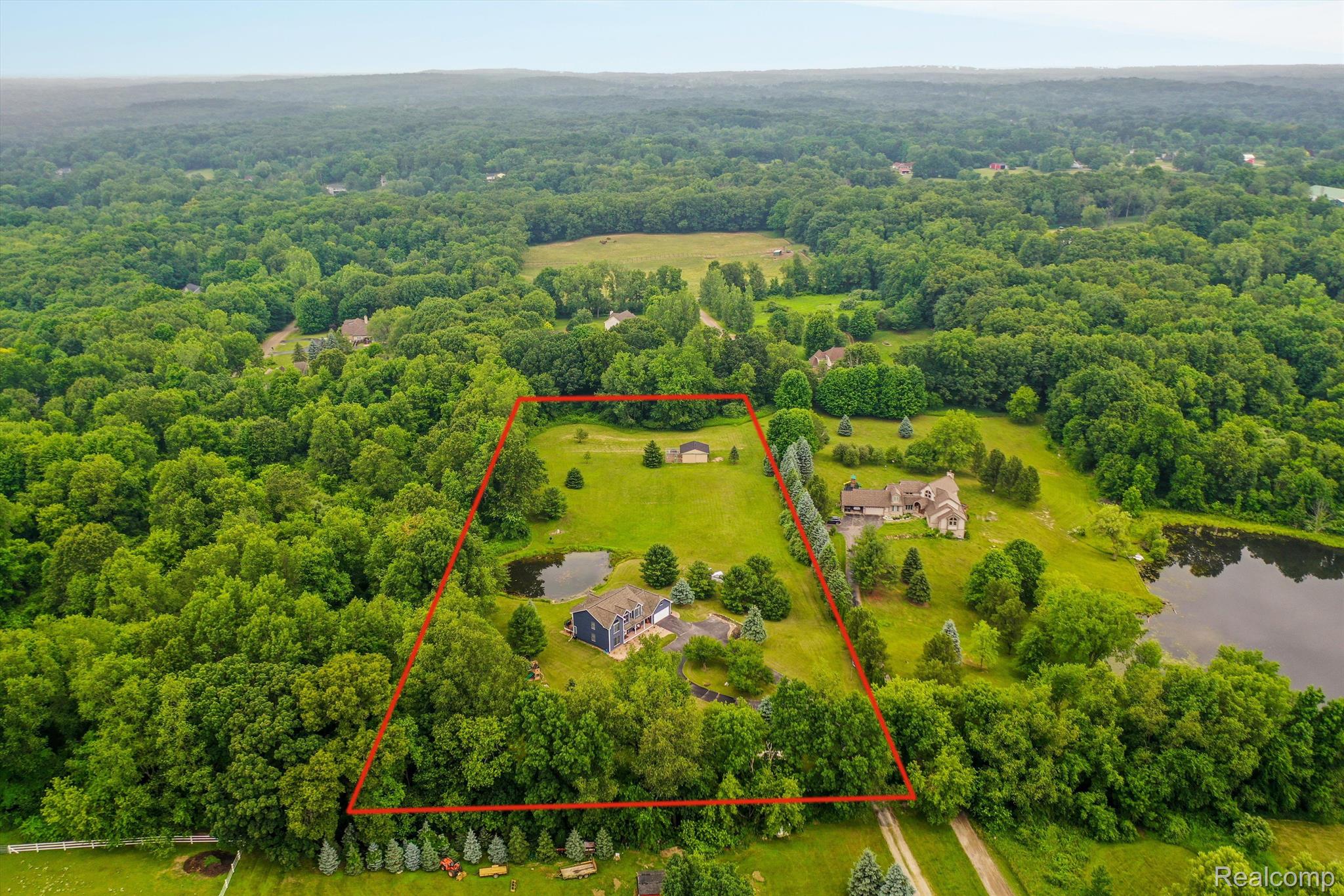 1655 HORSESHOE Drive