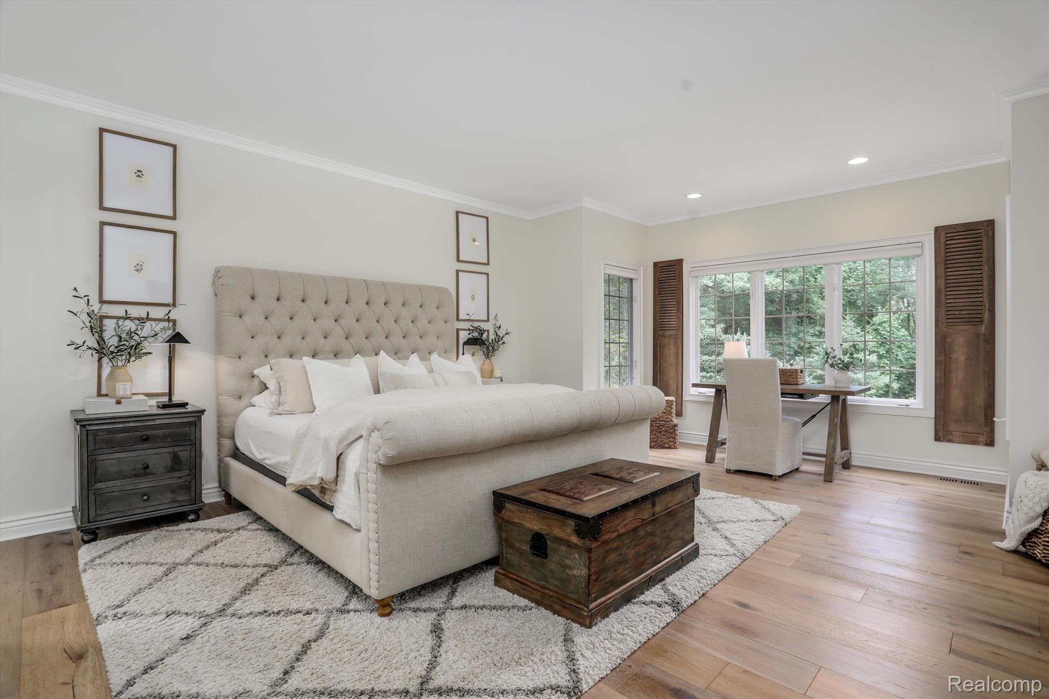 6956 OAKHURST RIDGE Road