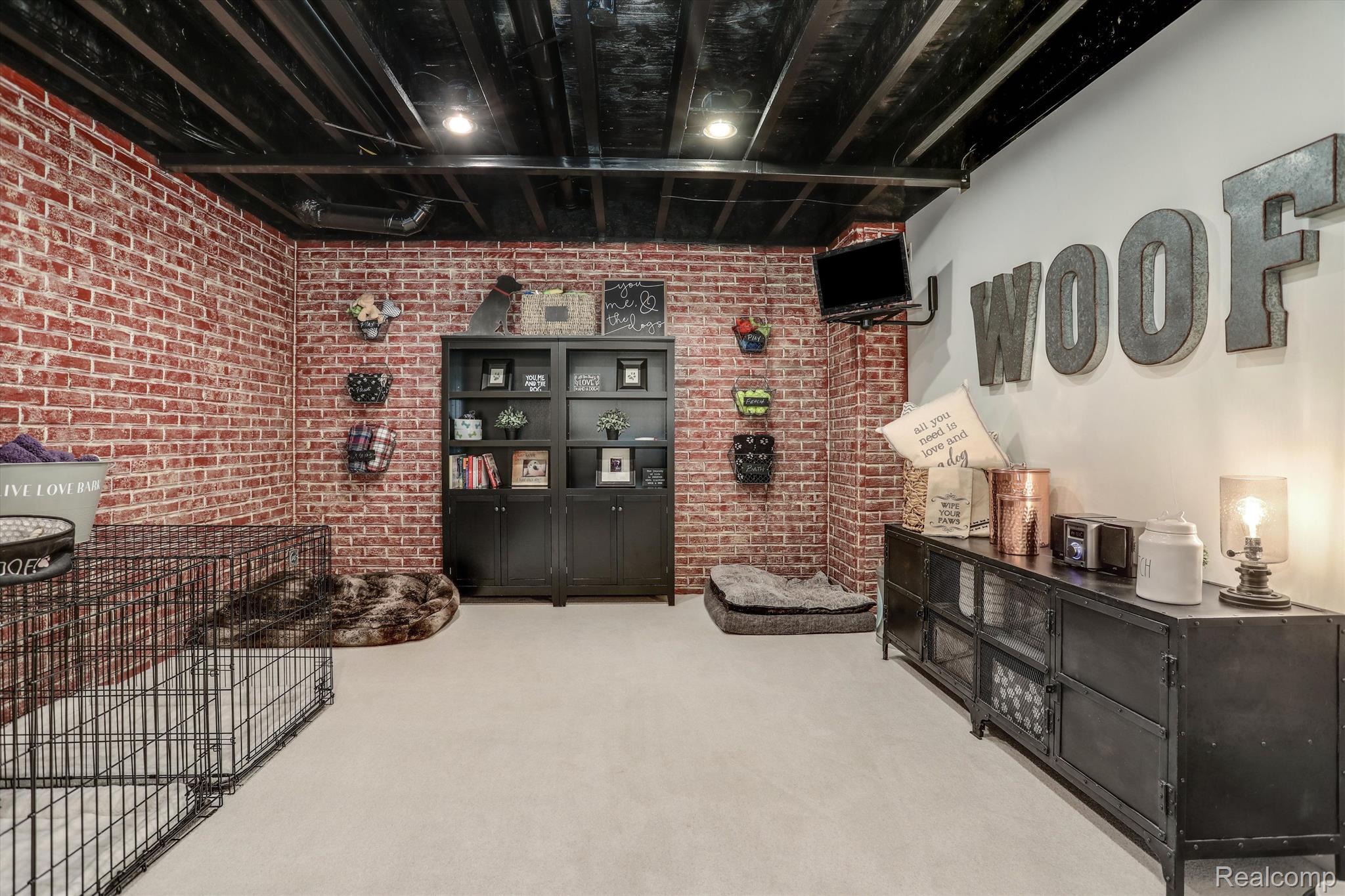 6956 OAKHURST RIDGE Road