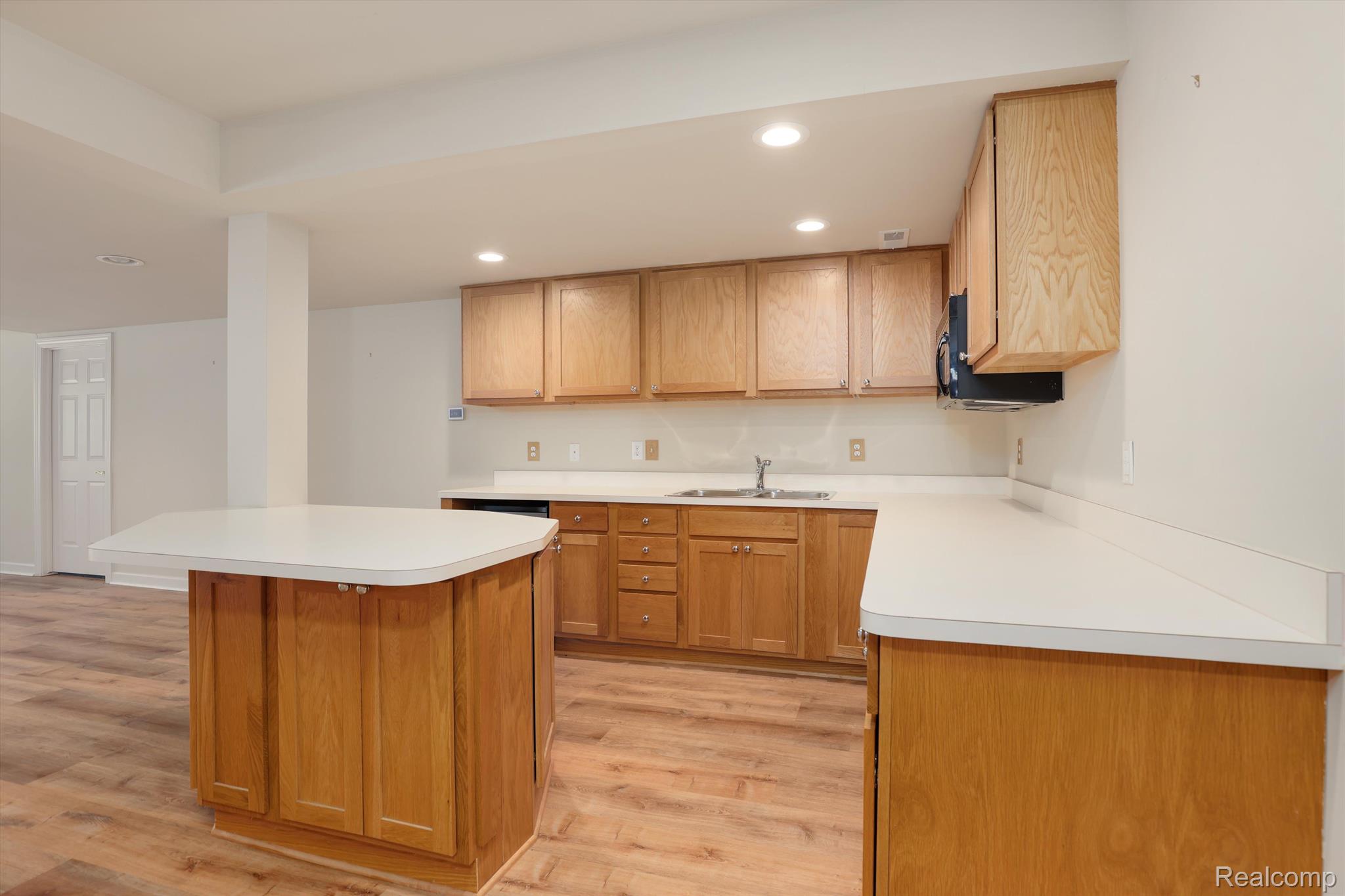 7122 TALNUCK Court