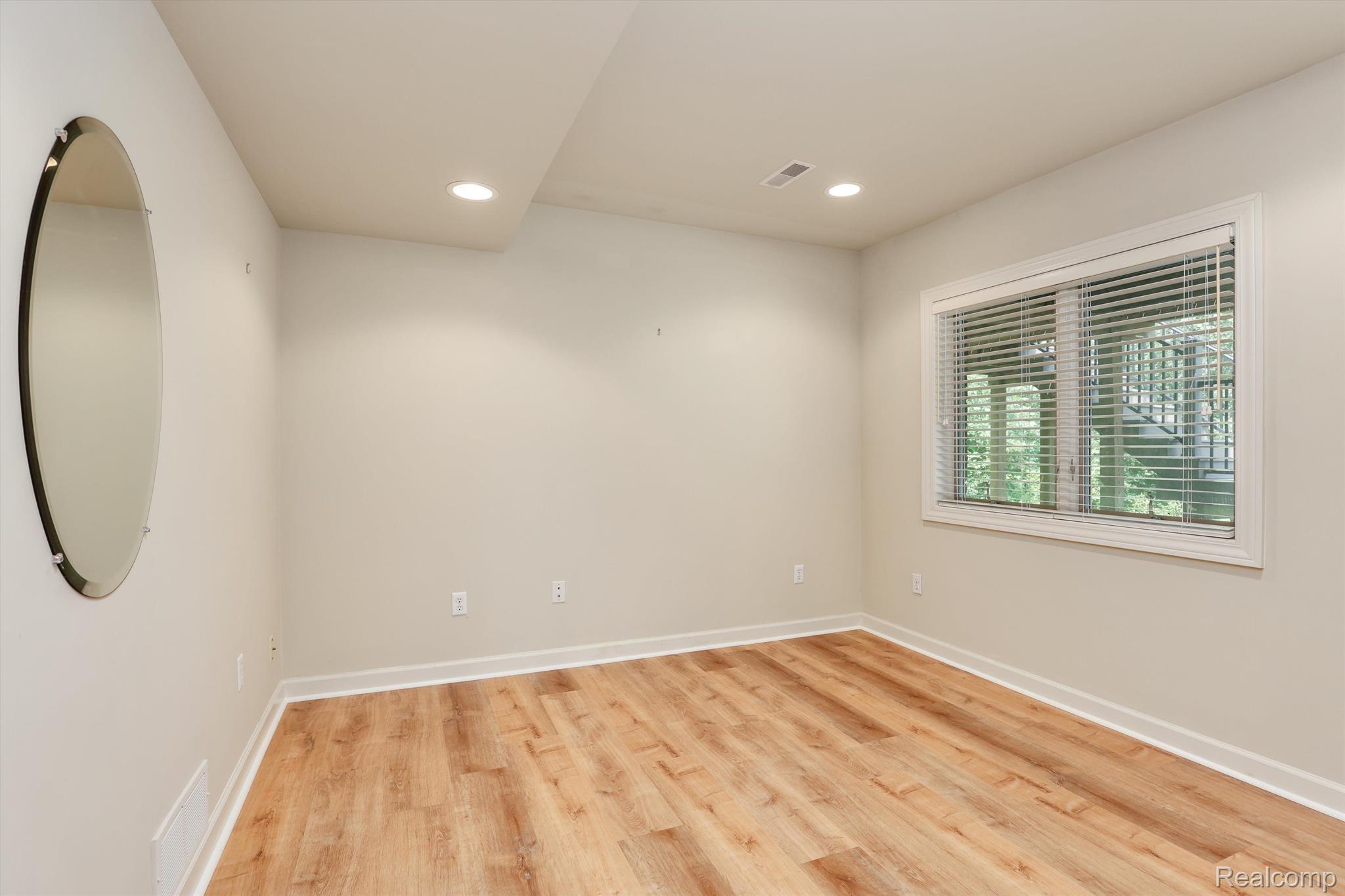 7122 TALNUCK Court