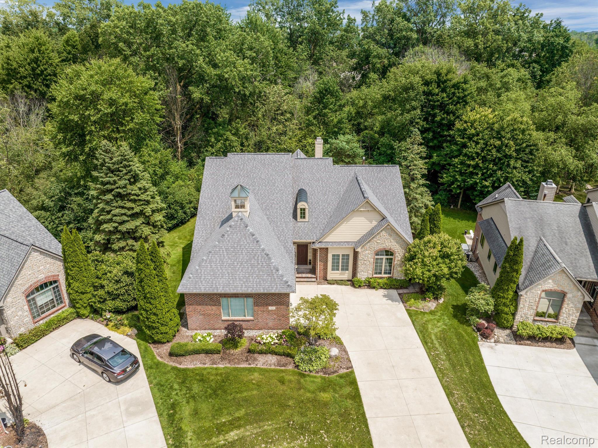 7122 TALNUCK Court