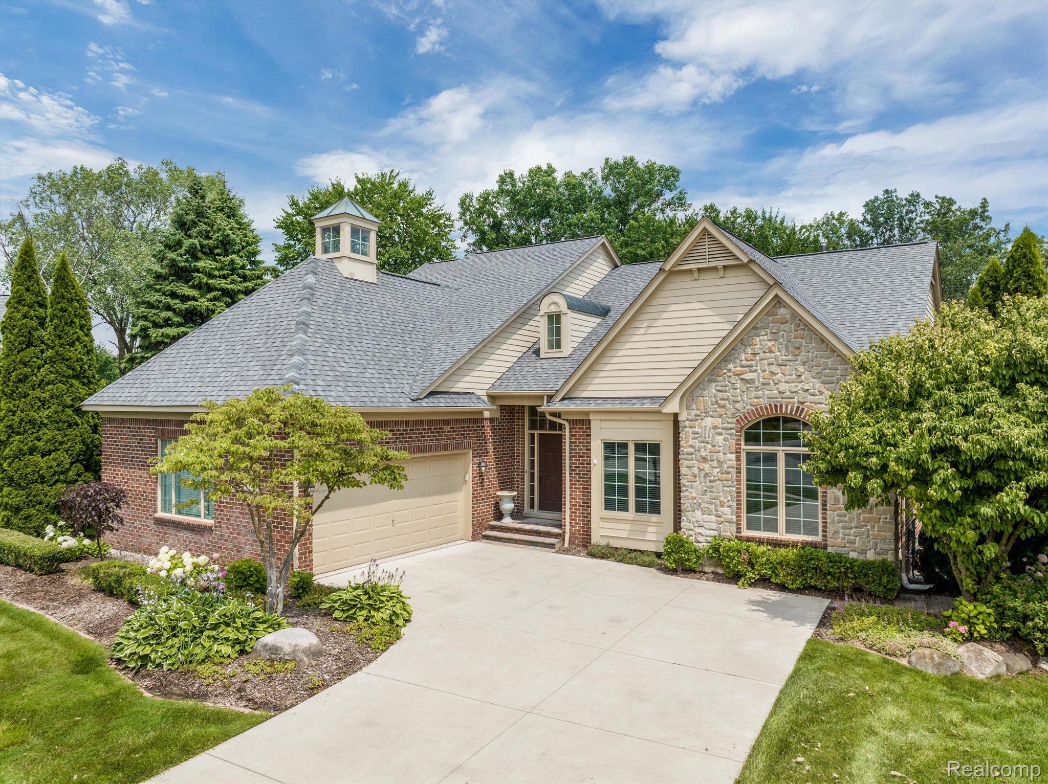 7122 TALNUCK Court