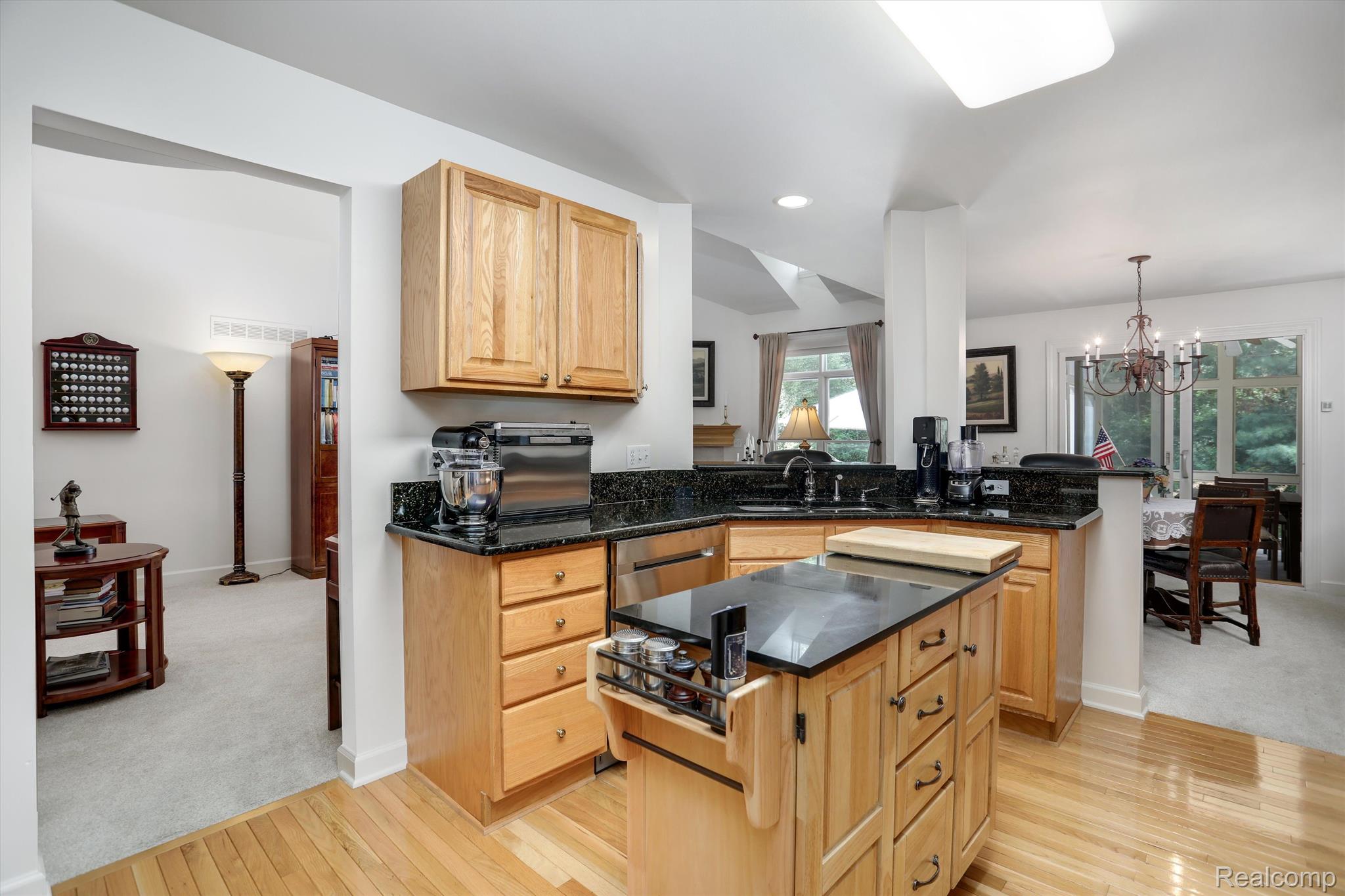 4703 OAKHURST RIDGE Road