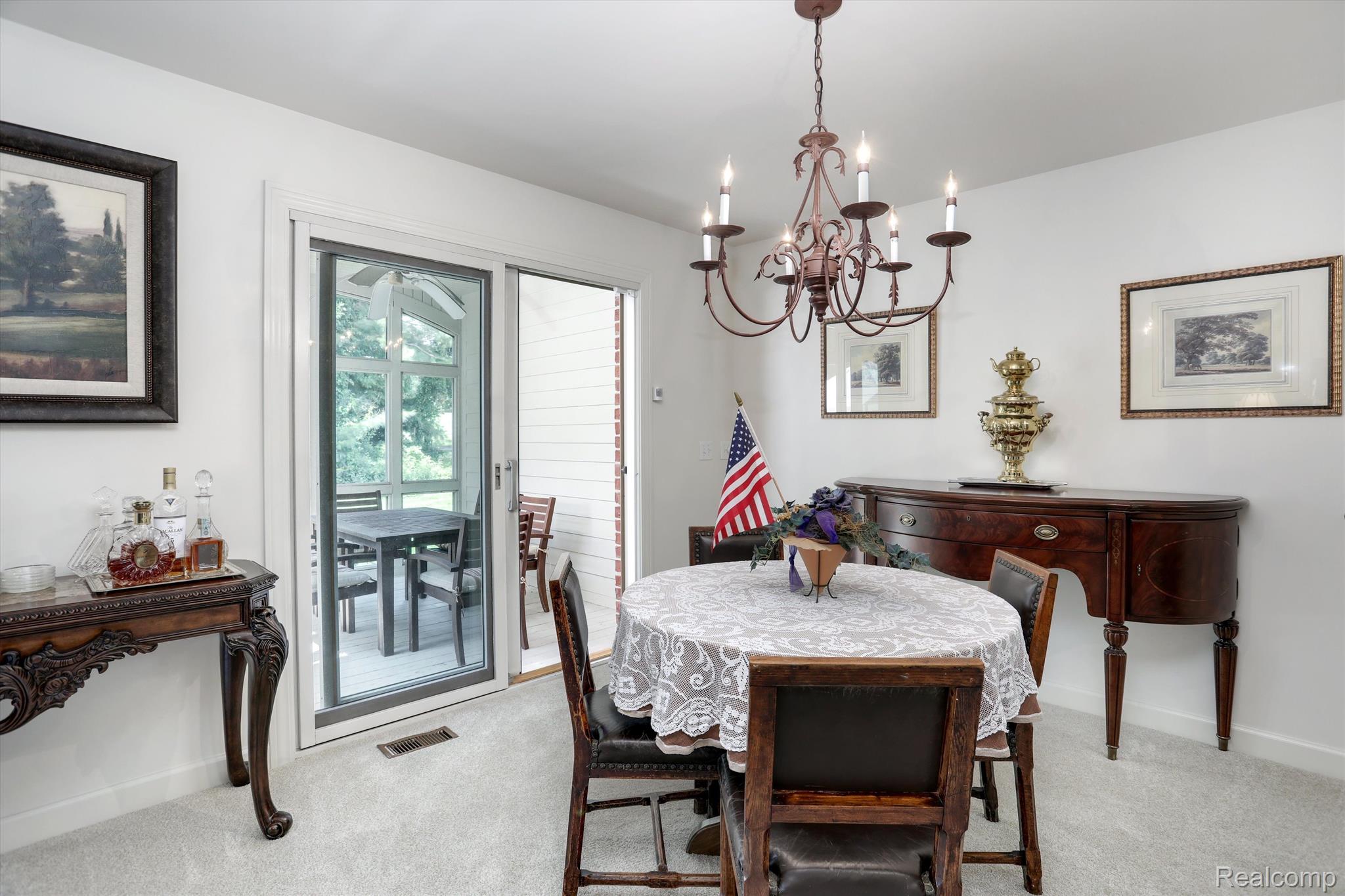 4703 OAKHURST RIDGE Road