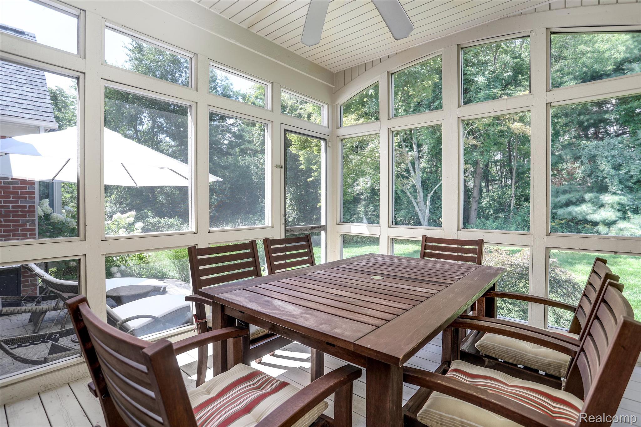 4703 OAKHURST RIDGE Road