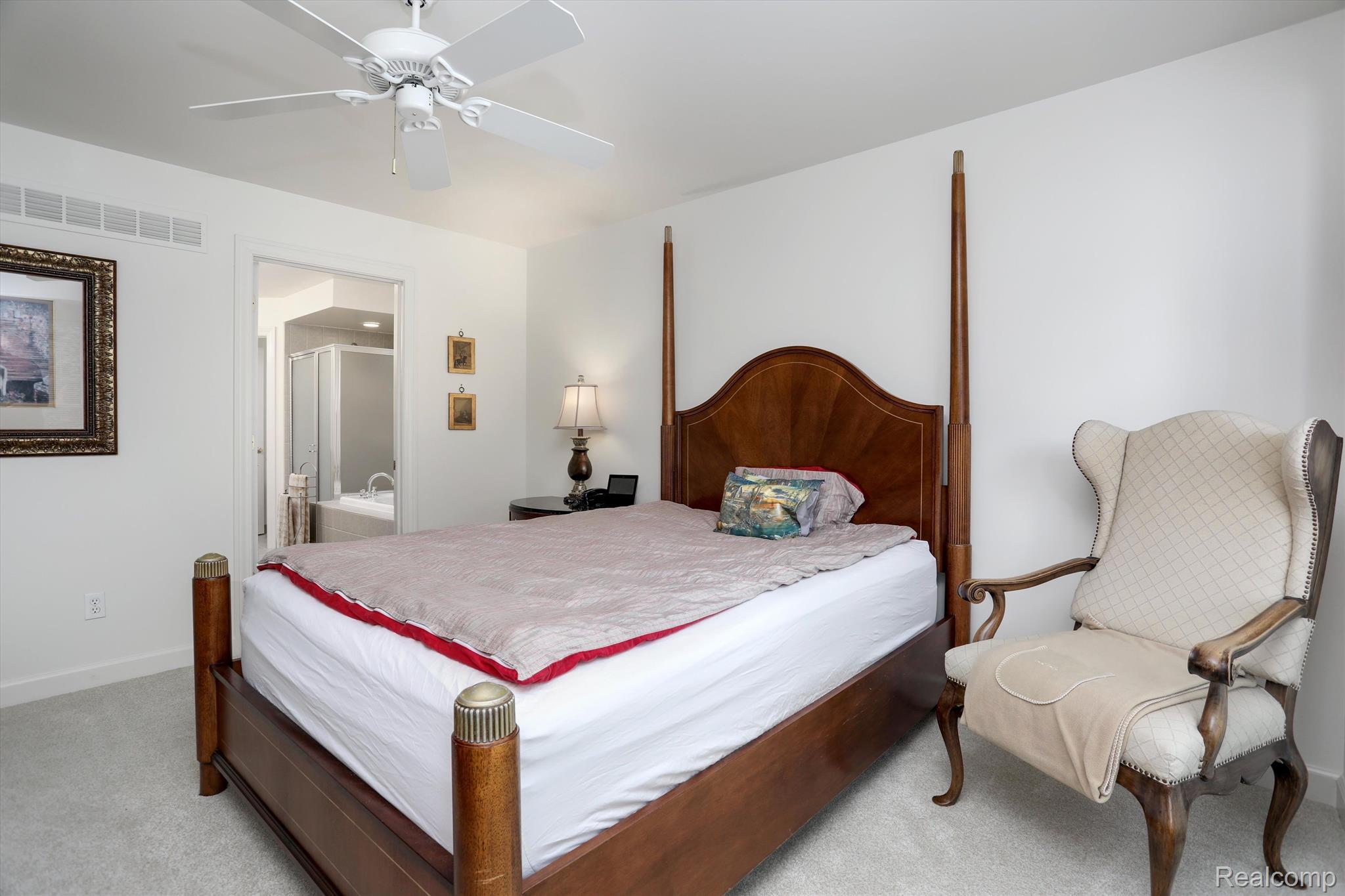 4703 OAKHURST RIDGE Road